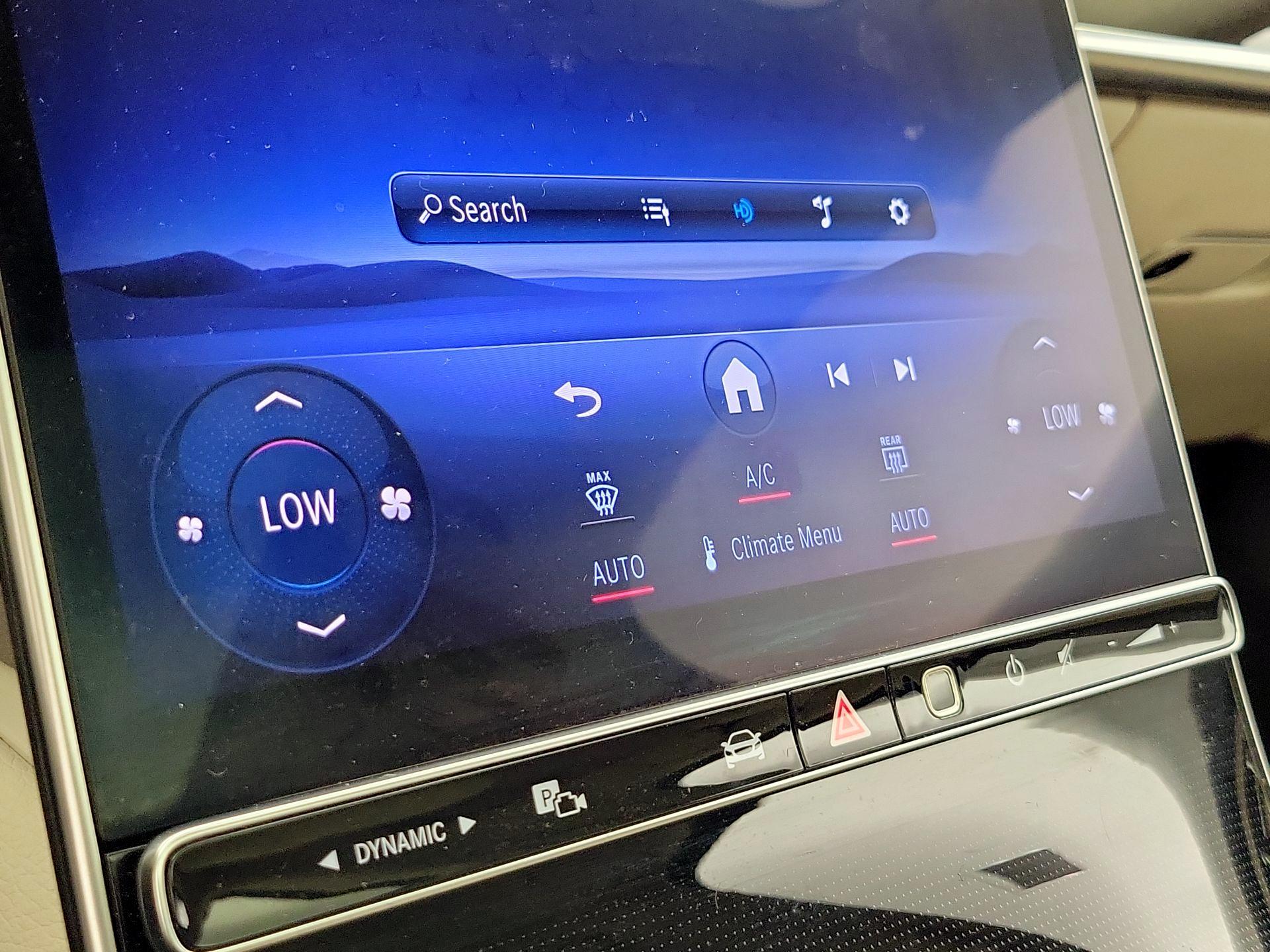 Thumbnail: 2022 Mercedes-Benz S-Class - 17