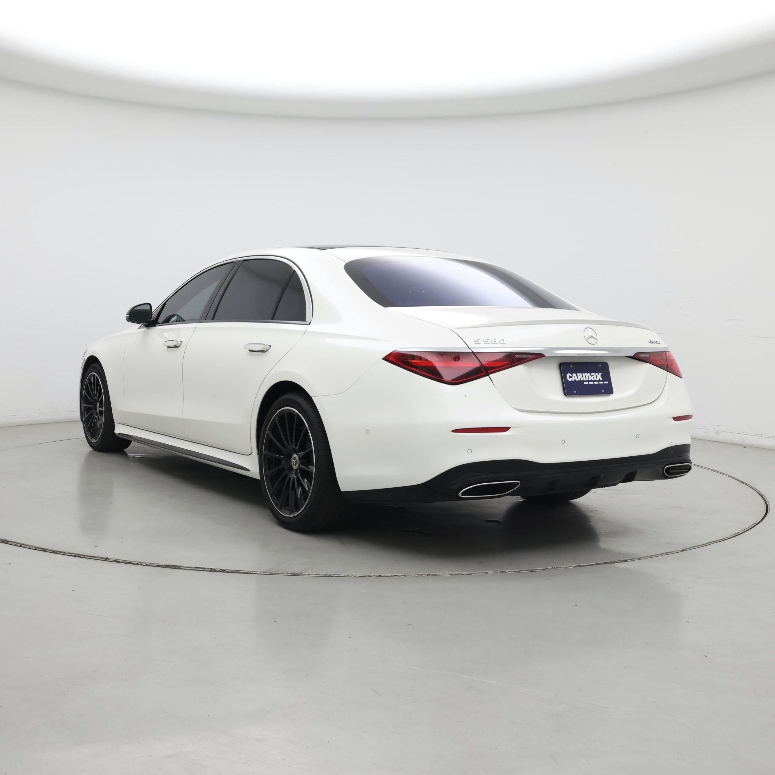 Thumbnail: 2022 Mercedes-Benz S-Class - 2