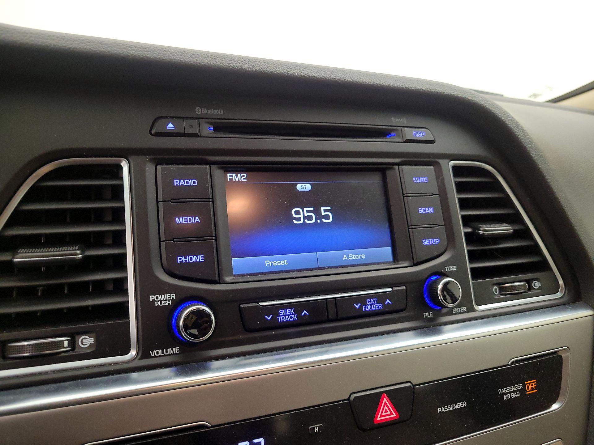 Thumbnail: 2016 Hyundai Sonata - 15