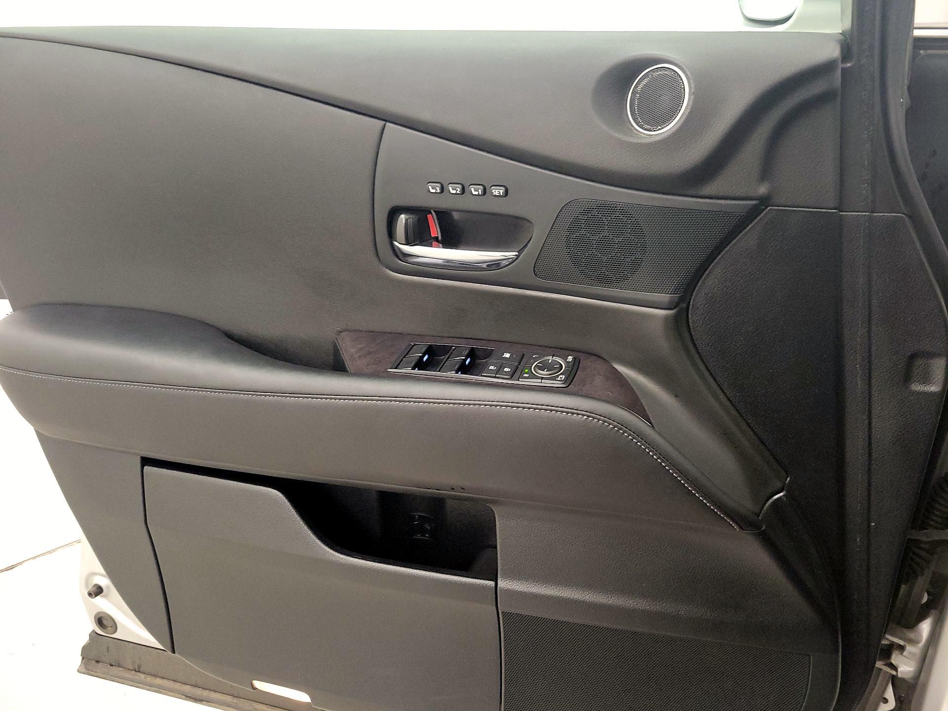 Thumbnail: 2015 Lexus RX - 12