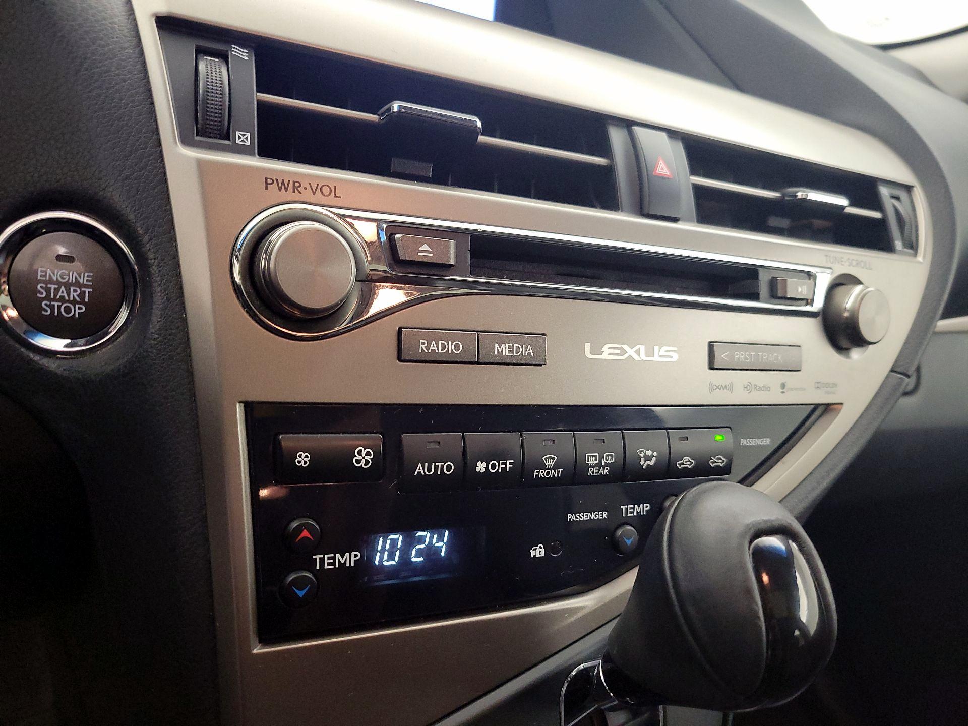 Thumbnail: 2015 Lexus RX - 16