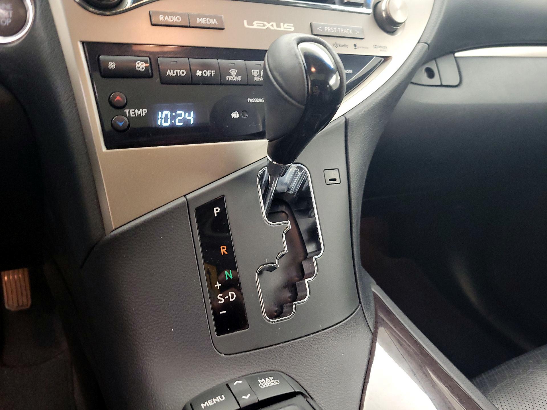 Thumbnail: 2015 Lexus RX - 17