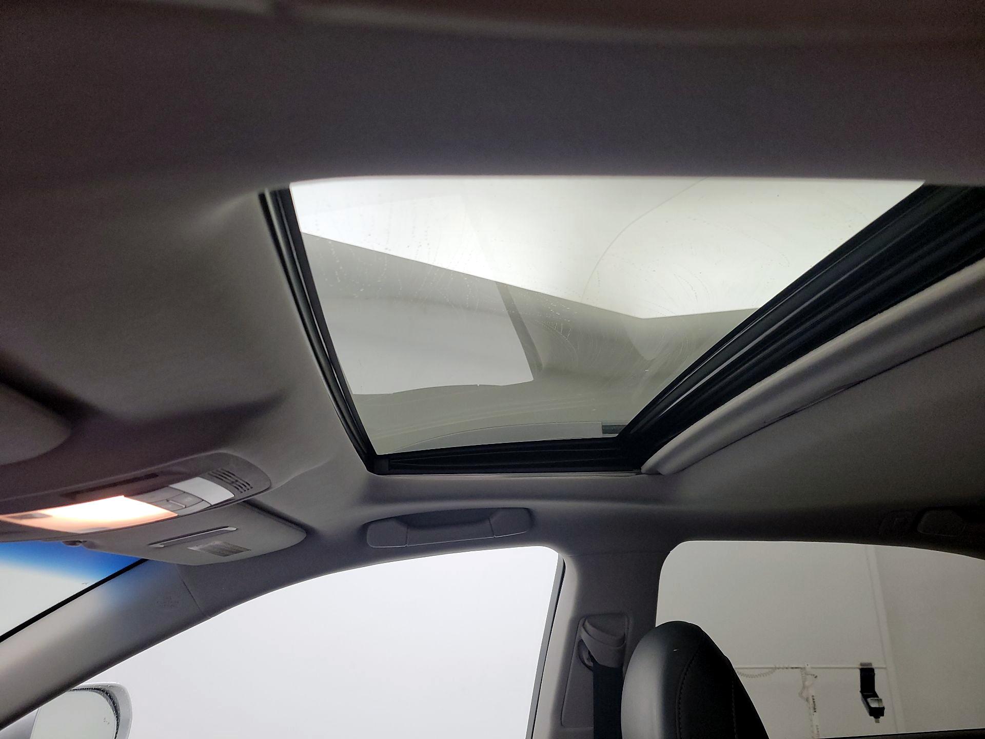 Thumbnail: 2015 Lexus RX - 19