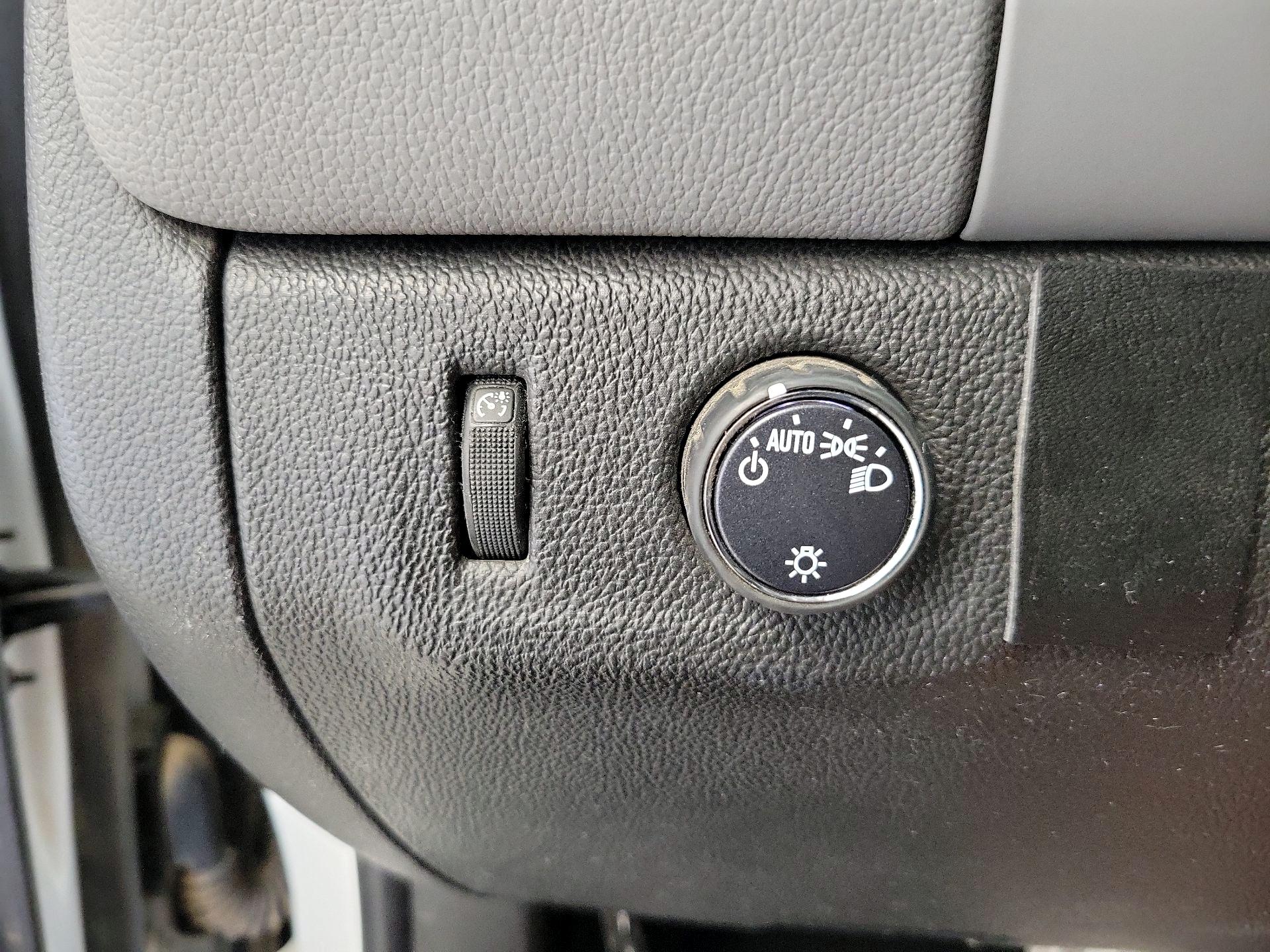 Thumbnail: 2020 Chevrolet Colorado - 13