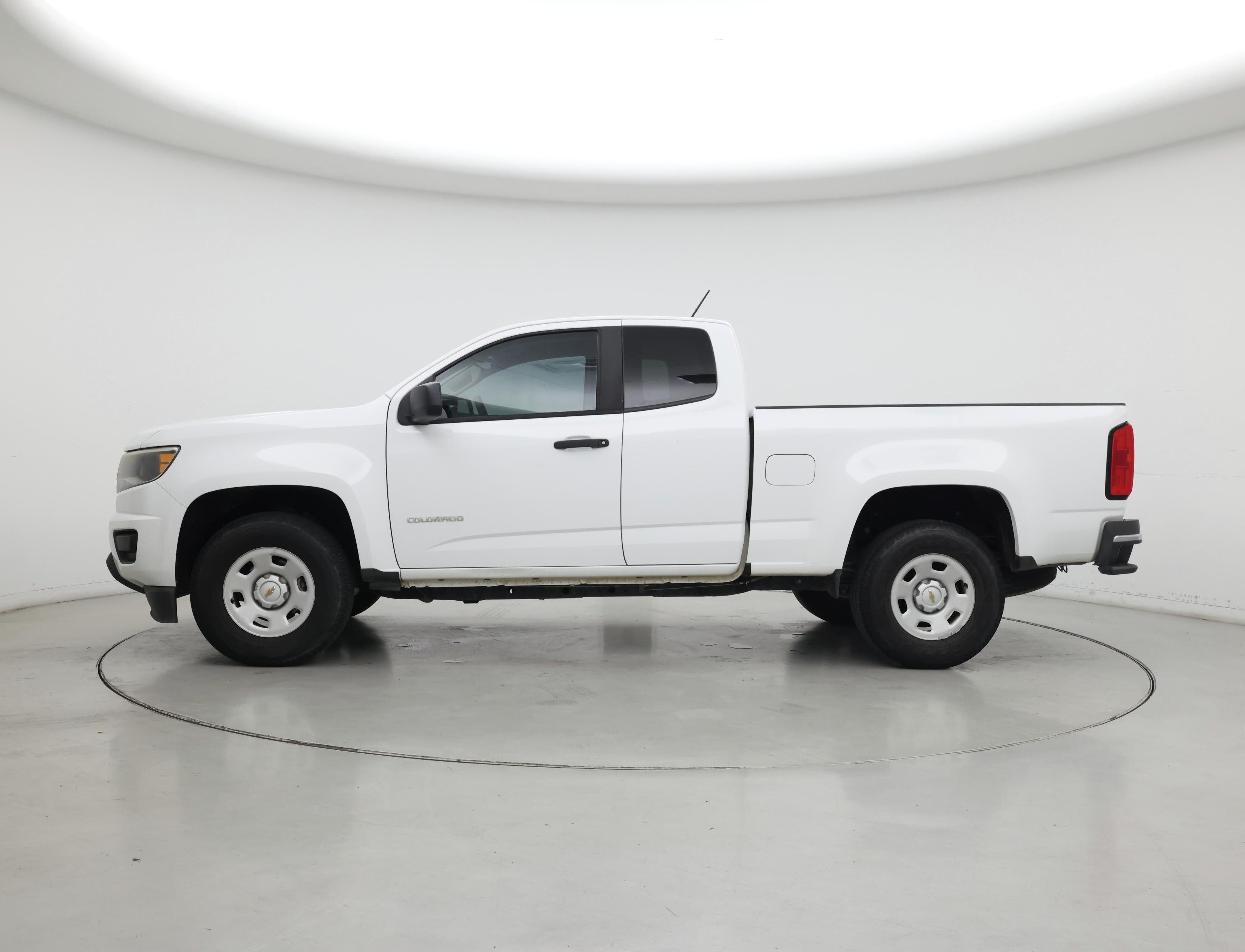 Thumbnail: 2020 Chevrolet Colorado - 3