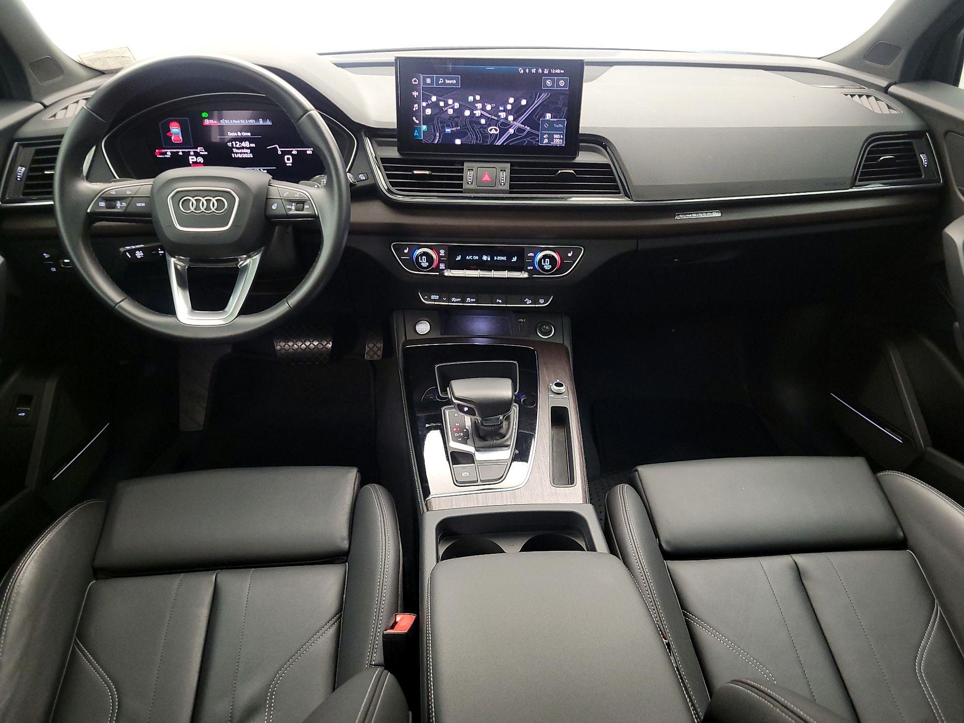 Thumbnail: 2023 Audi Q5 - 9