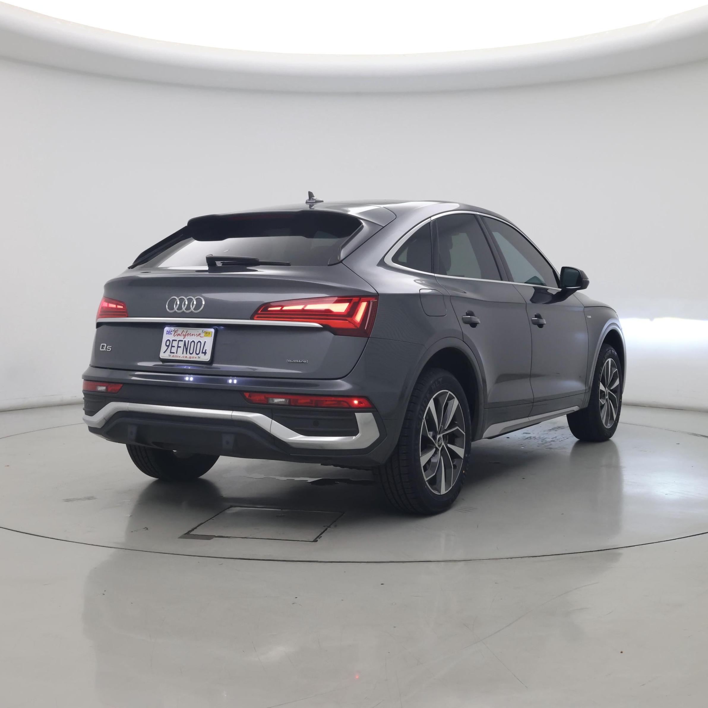 Thumbnail: 2023 Audi Q5 - 8