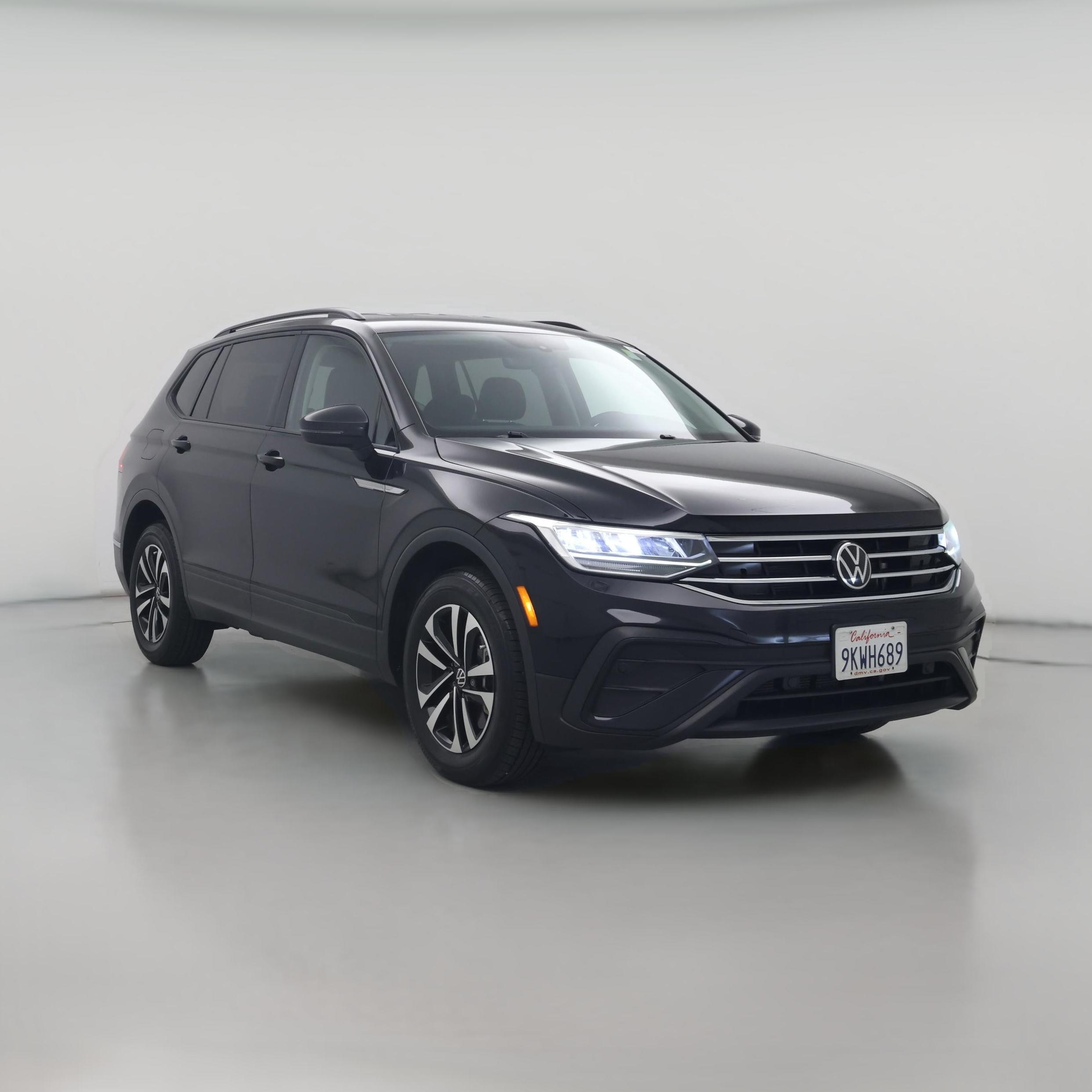 Thumbnail: 2023 Volkswagen Tiguan - 1