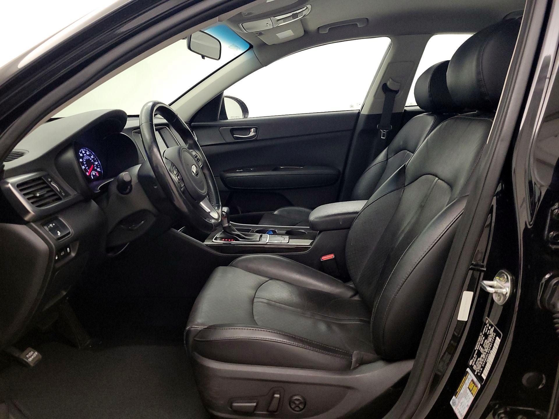 Thumbnail: 2018 Kia Optima - 11