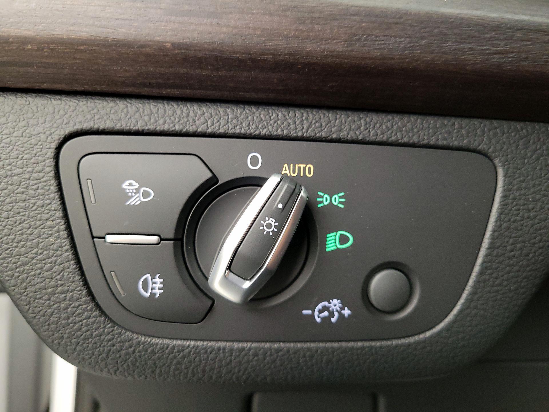 Thumbnail: 2023 Audi Q5 - 13