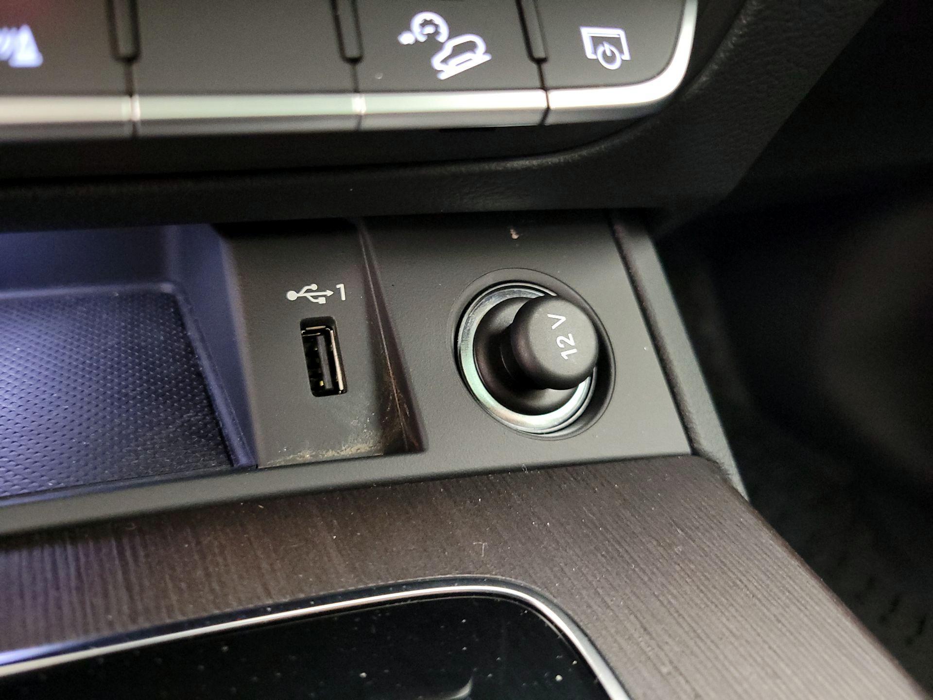 Thumbnail: 2023 Audi Q5 - 18