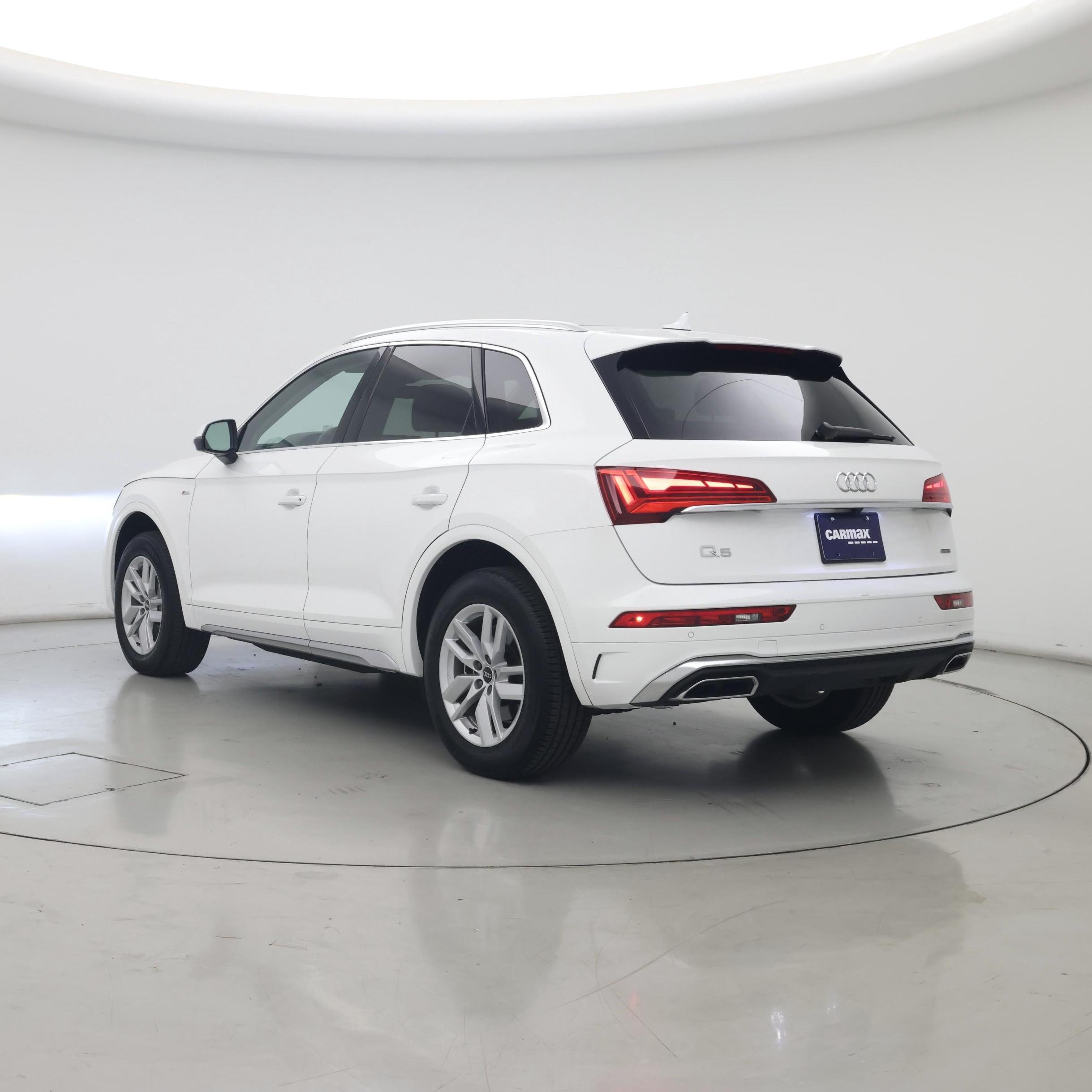 Thumbnail: 2023 Audi Q5 - 2