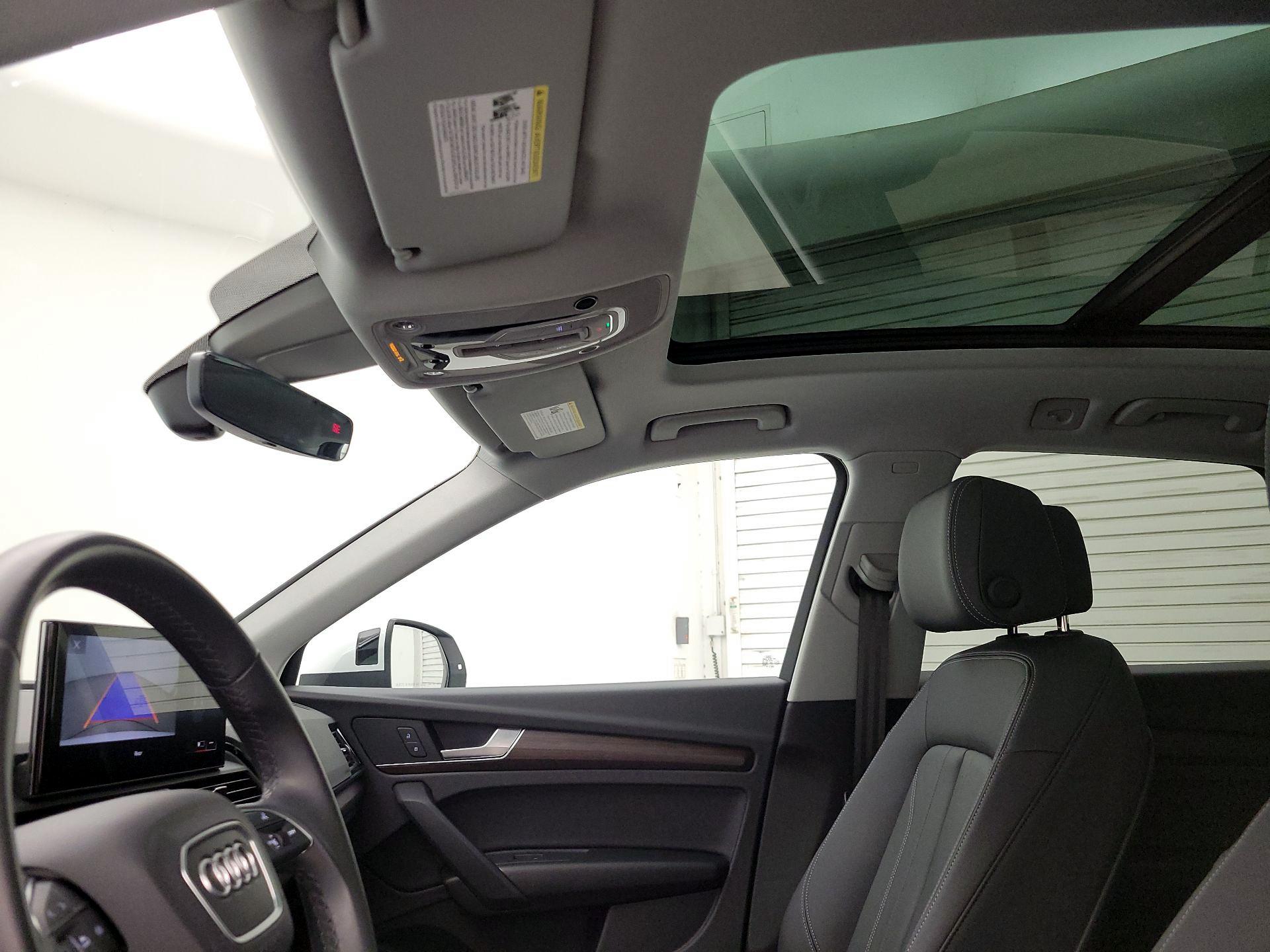 Thumbnail: 2023 Audi Q5 - 19