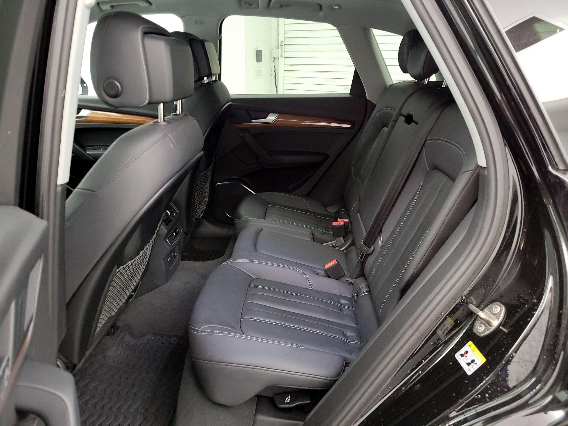 Thumbnail: 2023 Audi Q5 - 20