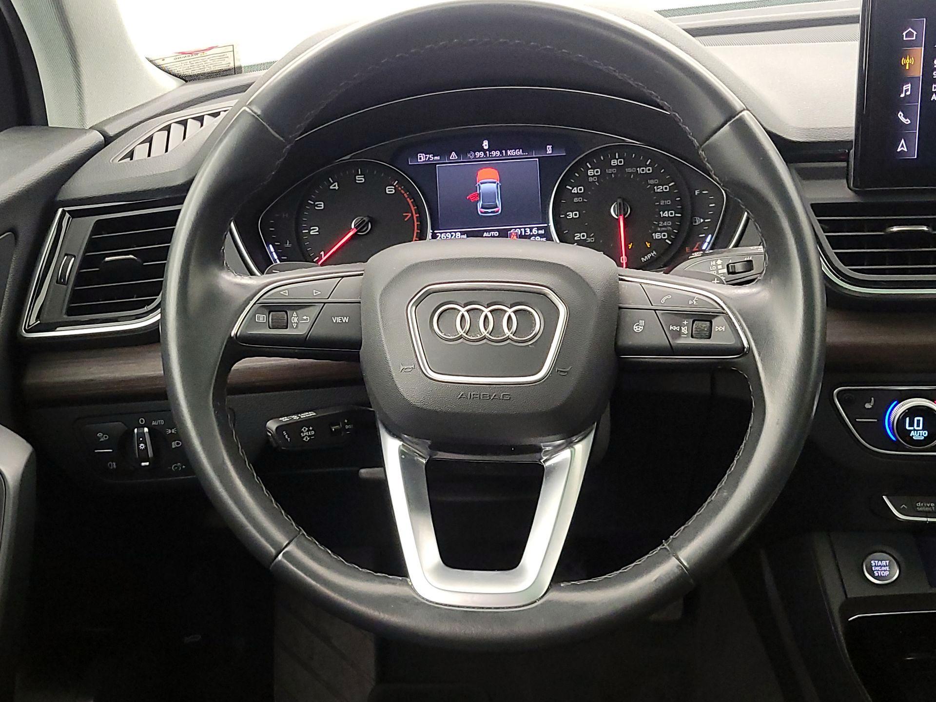 Thumbnail: 2023 Audi Q5 - 10