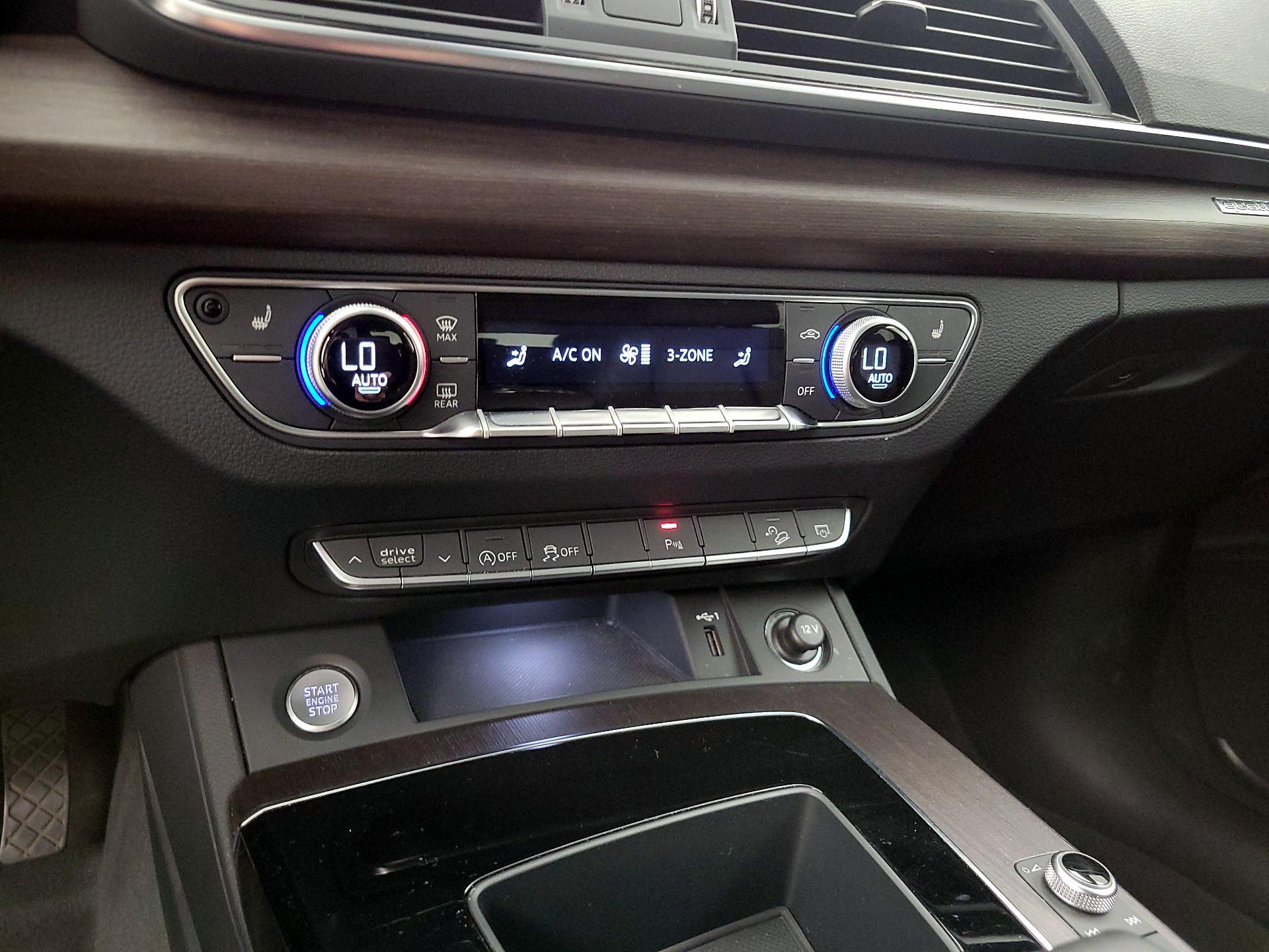 Thumbnail: 2023 Audi Q5 - 16