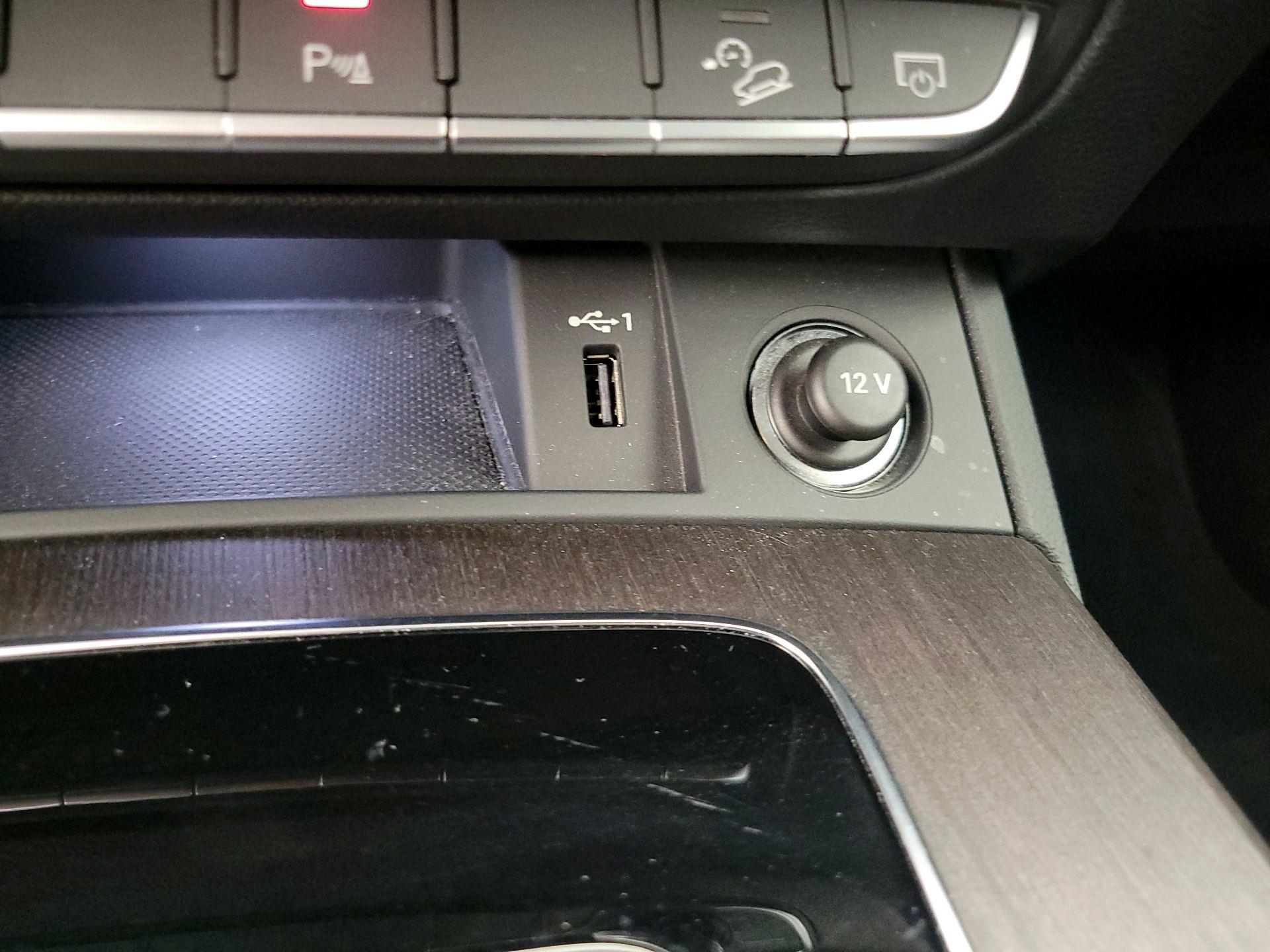 Thumbnail: 2023 Audi Q5 - 18