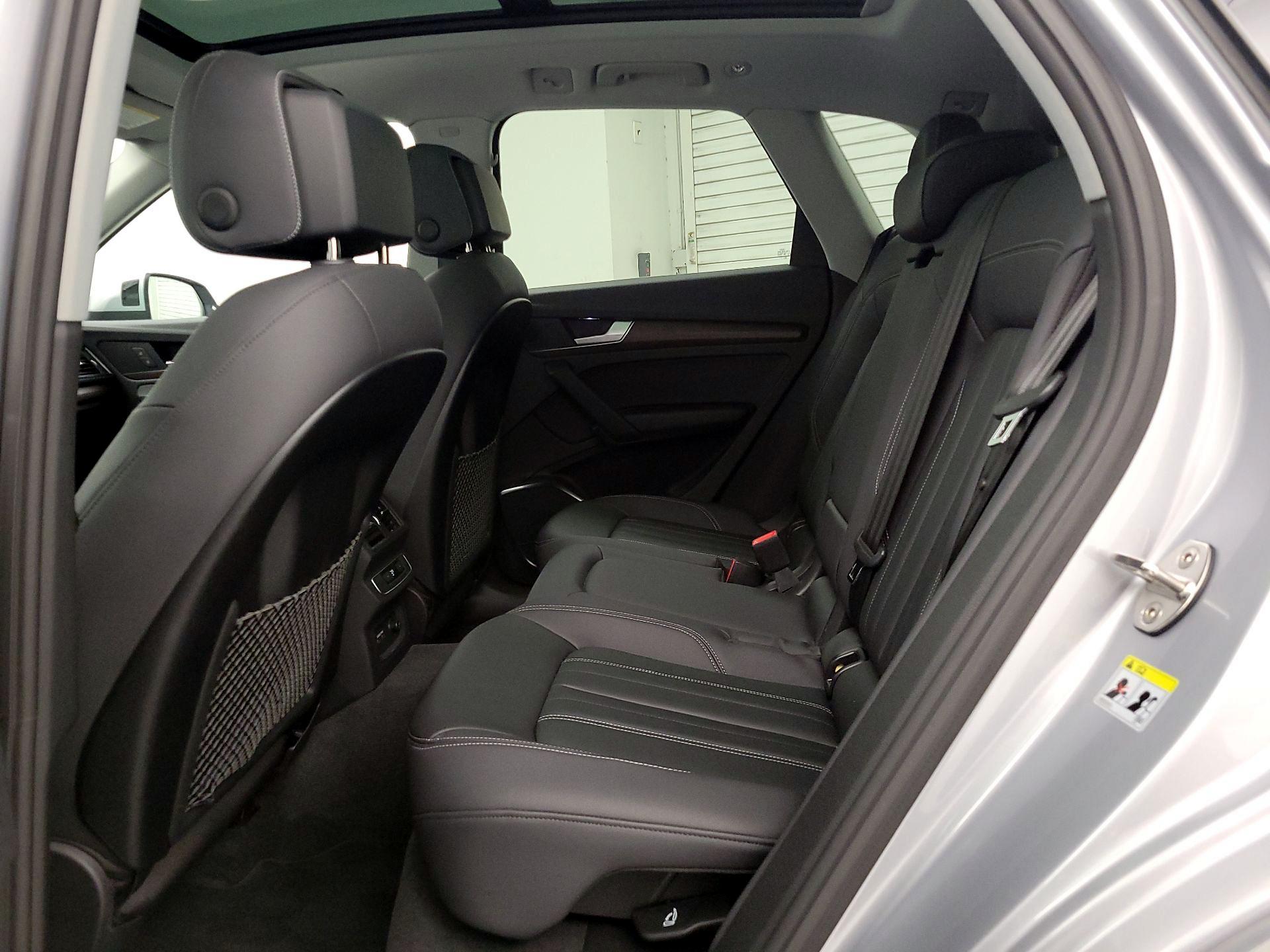 Thumbnail: 2023 Audi Q5 - 20