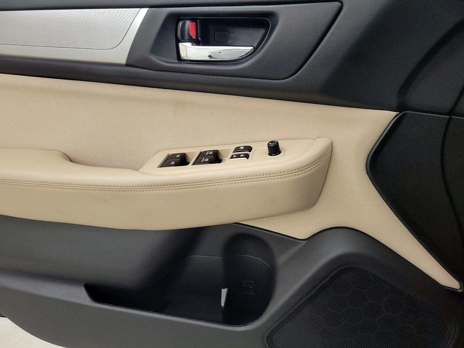 Thumbnail: 2018 Subaru Outback - 12