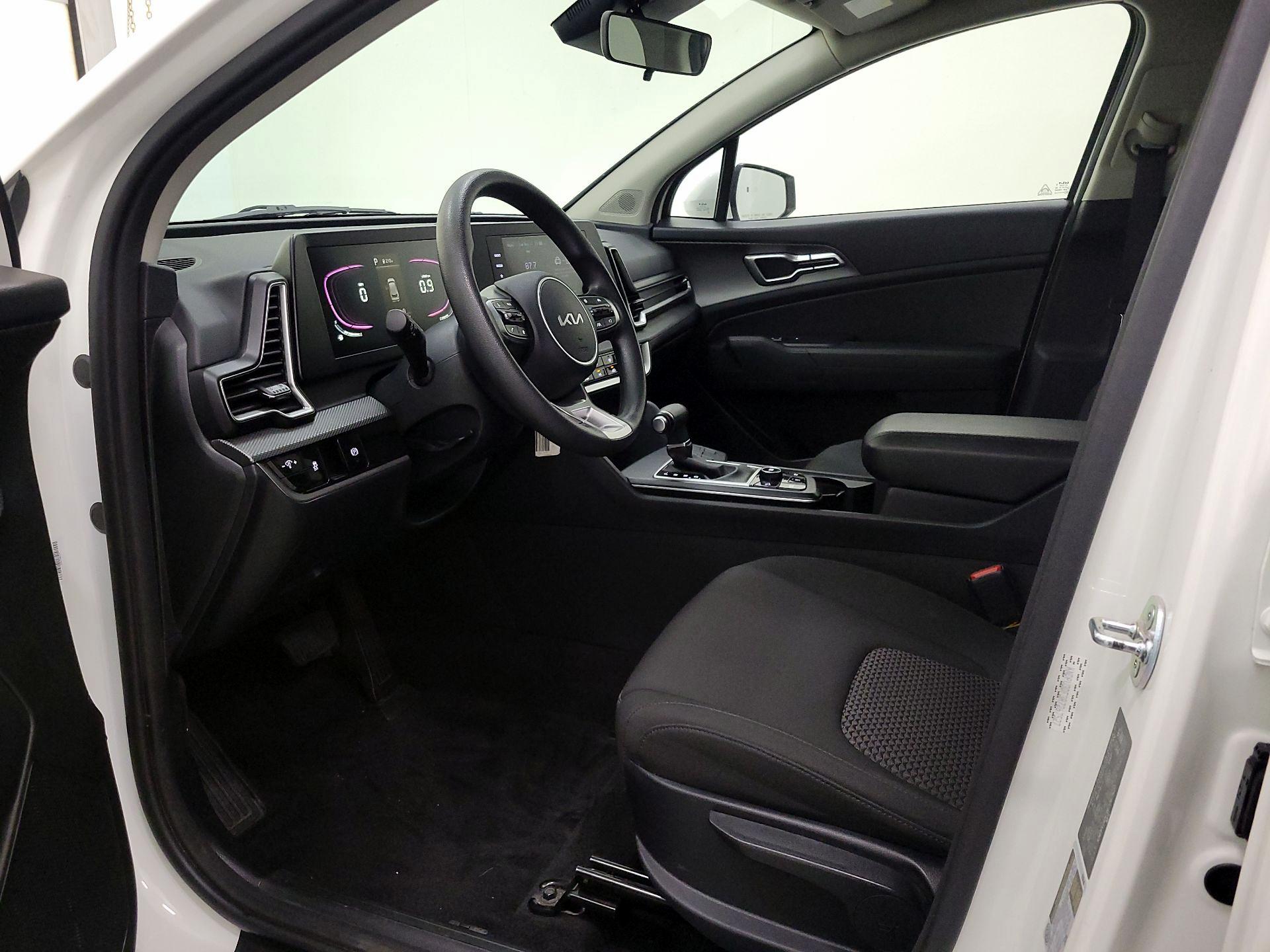 Thumbnail: 2024 Kia Sportage - 11