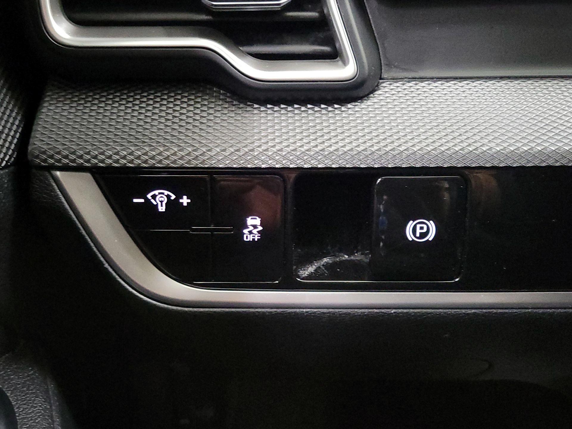 Thumbnail: 2024 Kia Sportage - 13