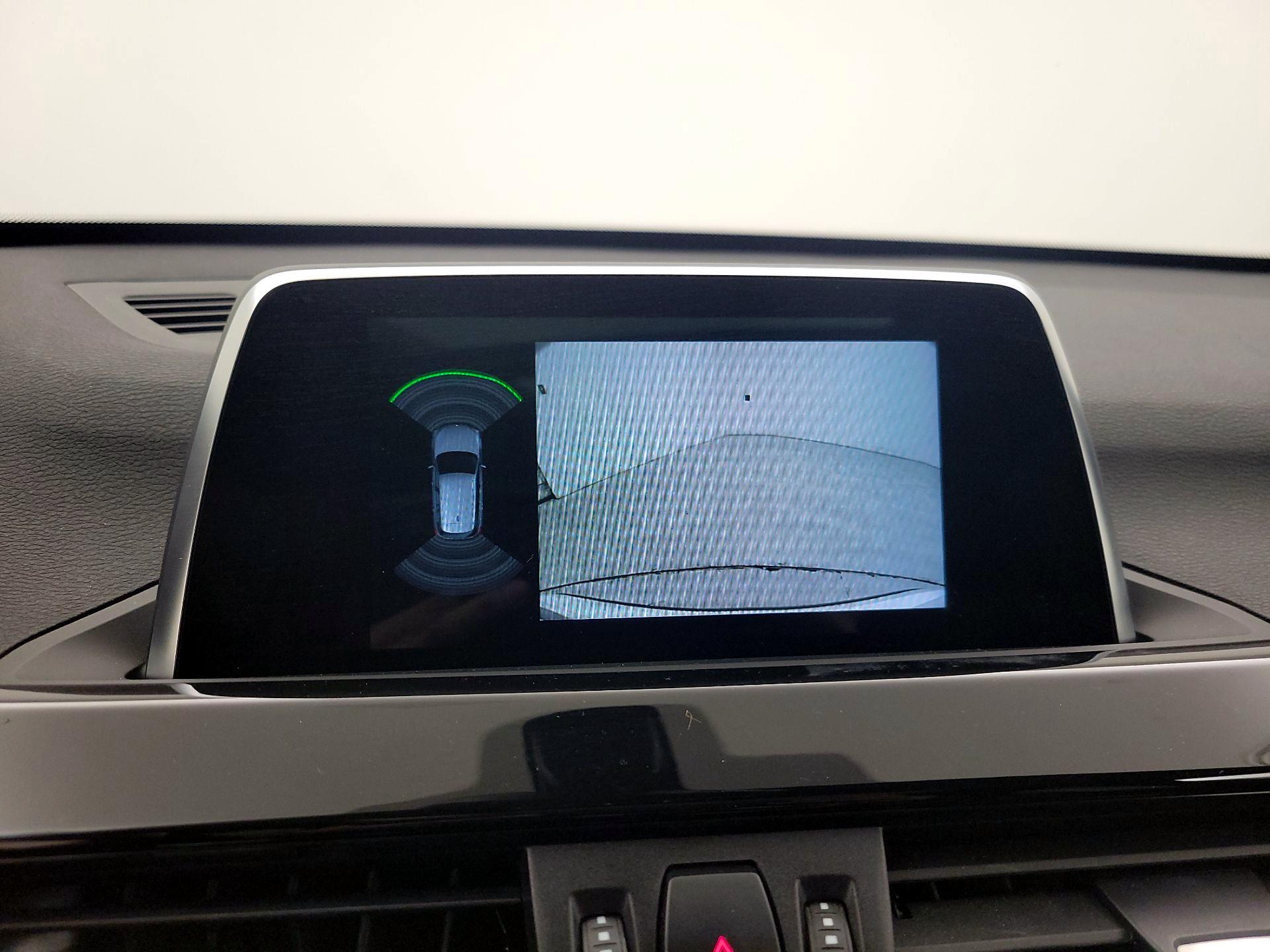 Thumbnail: 2018 BMW X1 - 15