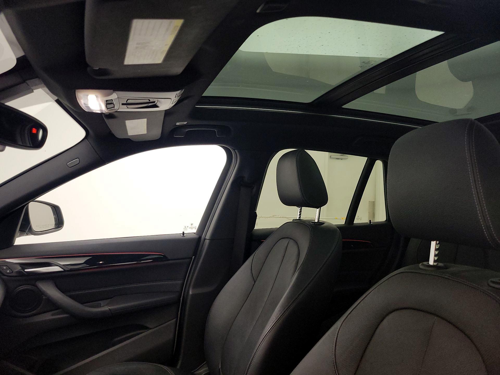 Thumbnail: 2018 BMW X1 - 19