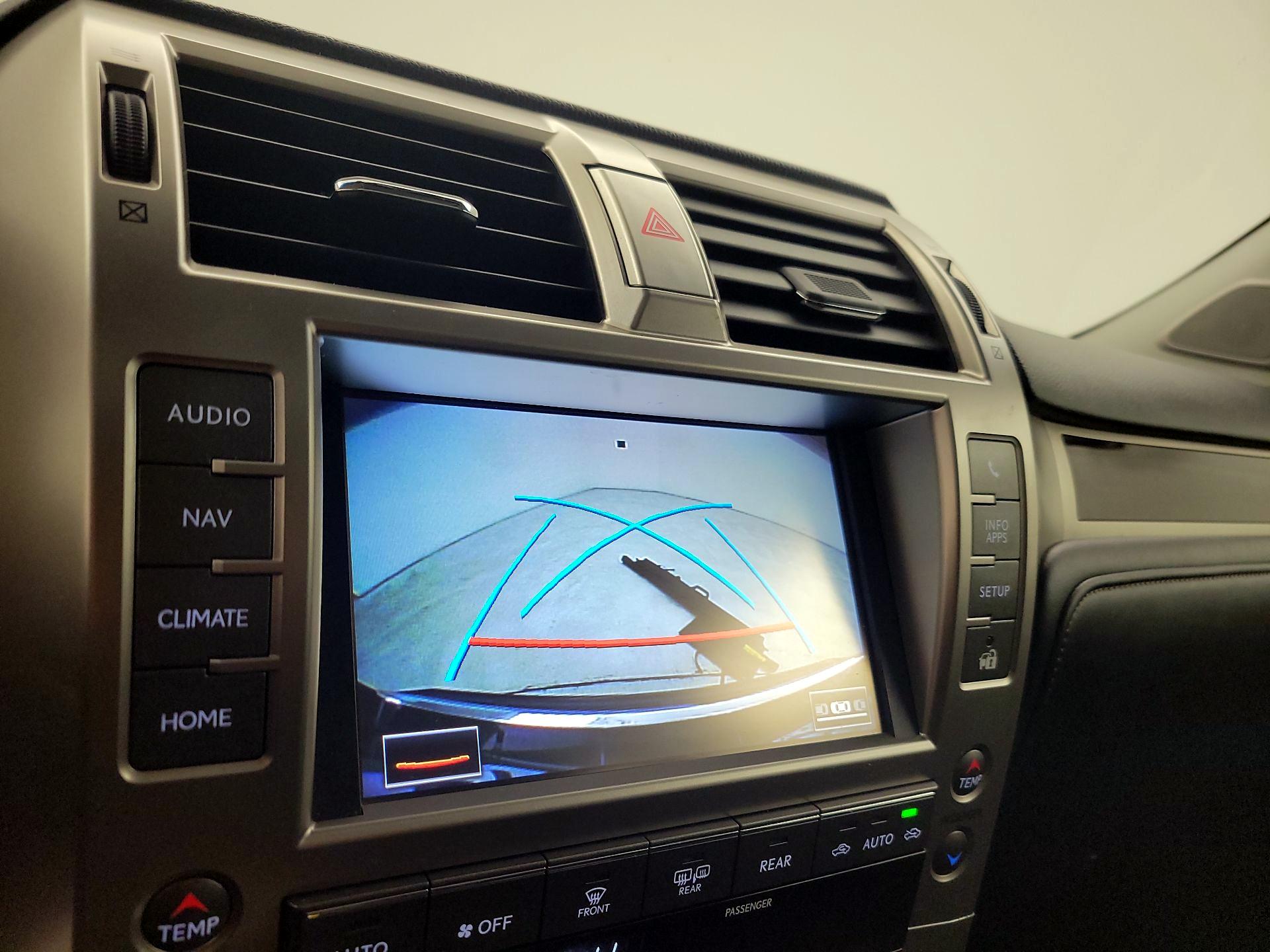 Thumbnail: 2017 Lexus GX - 15