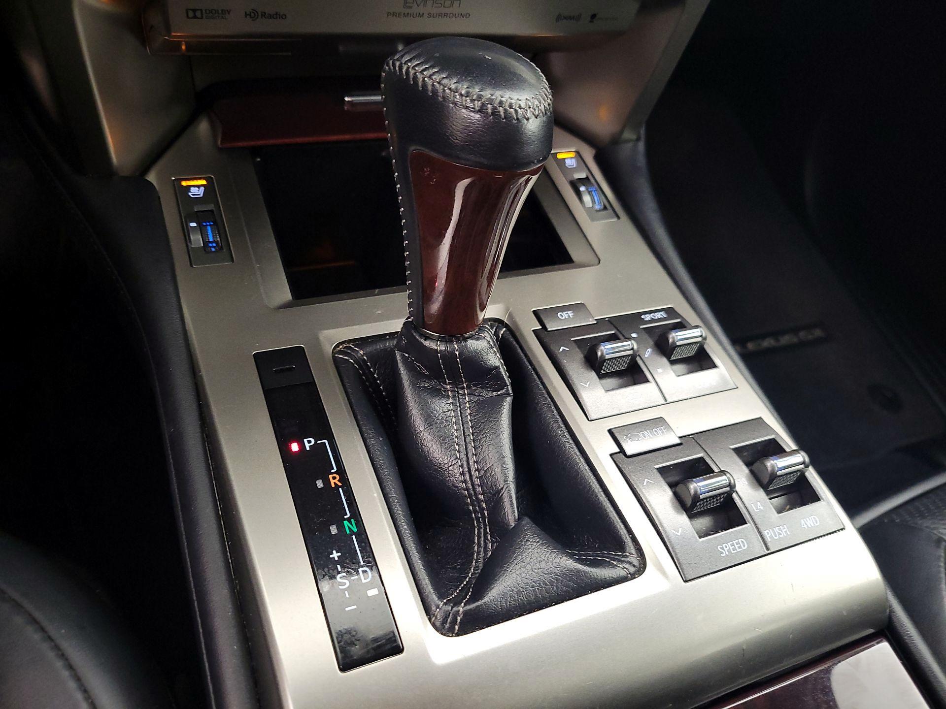 Thumbnail: 2017 Lexus GX - 18