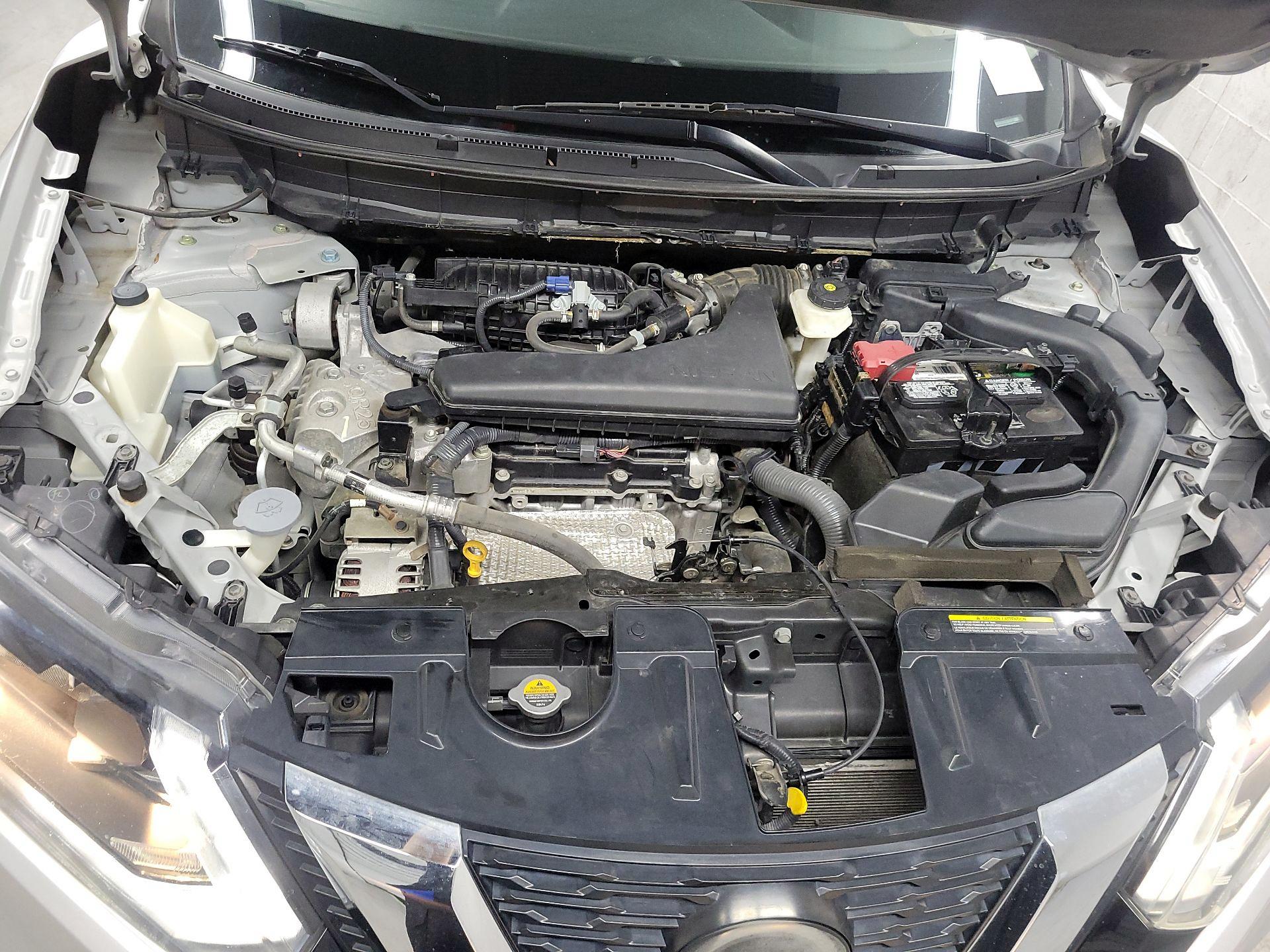 Thumbnail: 2019 Nissan Rogue - 18