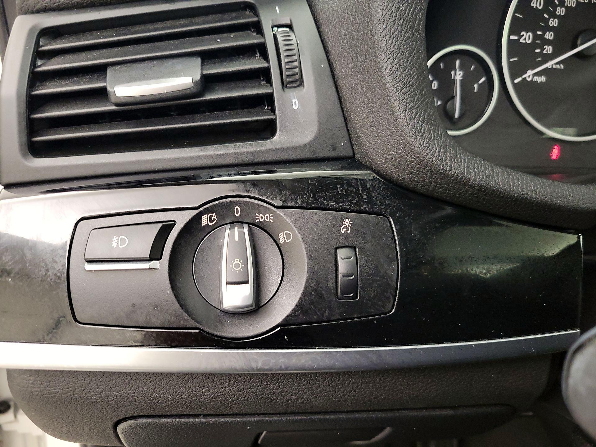 Thumbnail: 2017 BMW X3 - 13