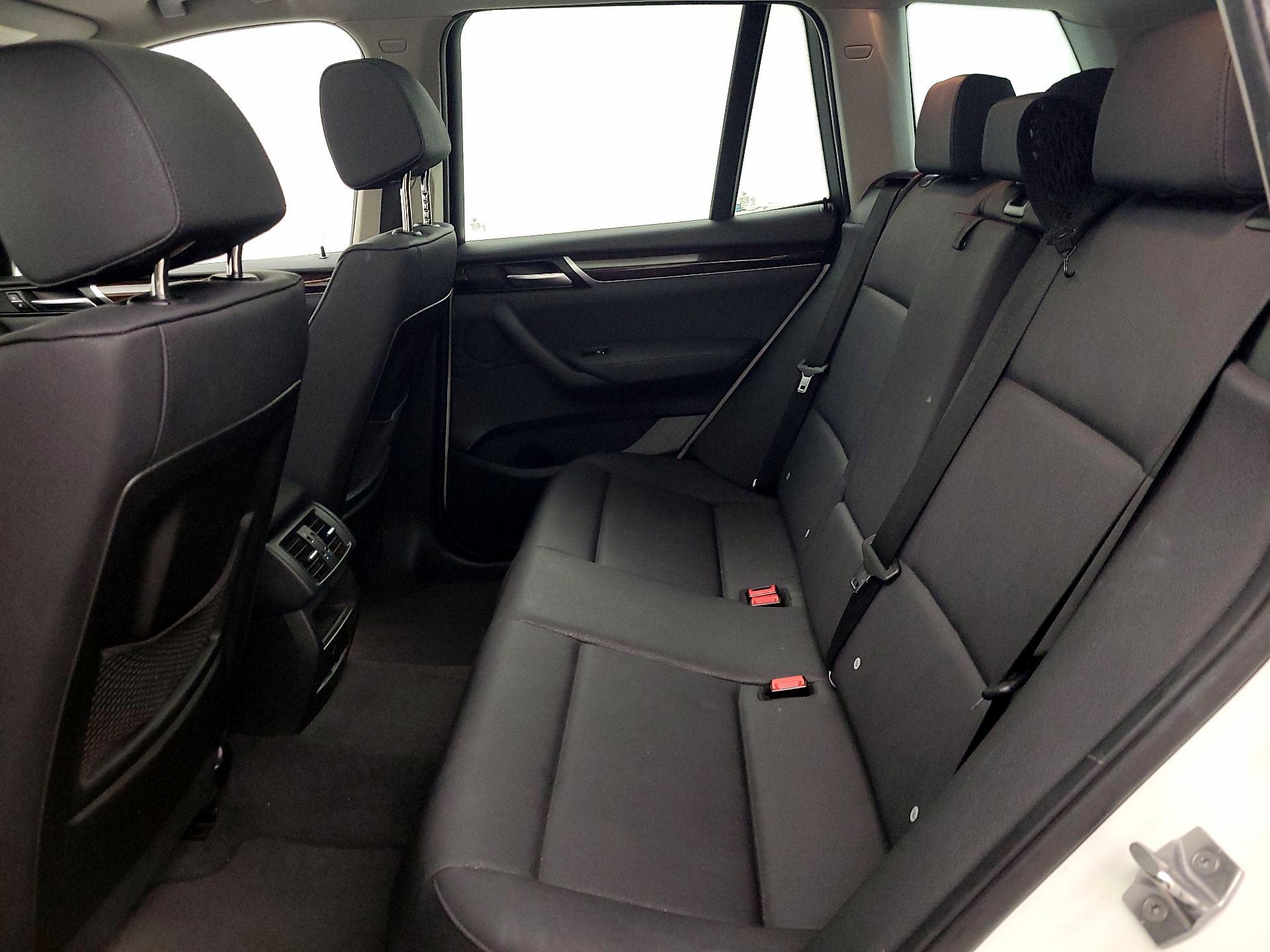 Thumbnail: 2017 BMW X3 - 19