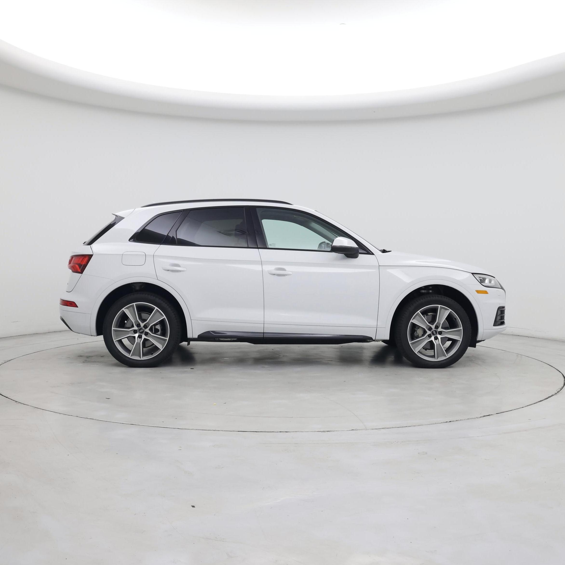 Thumbnail: 2020 Audi Q5 - 7