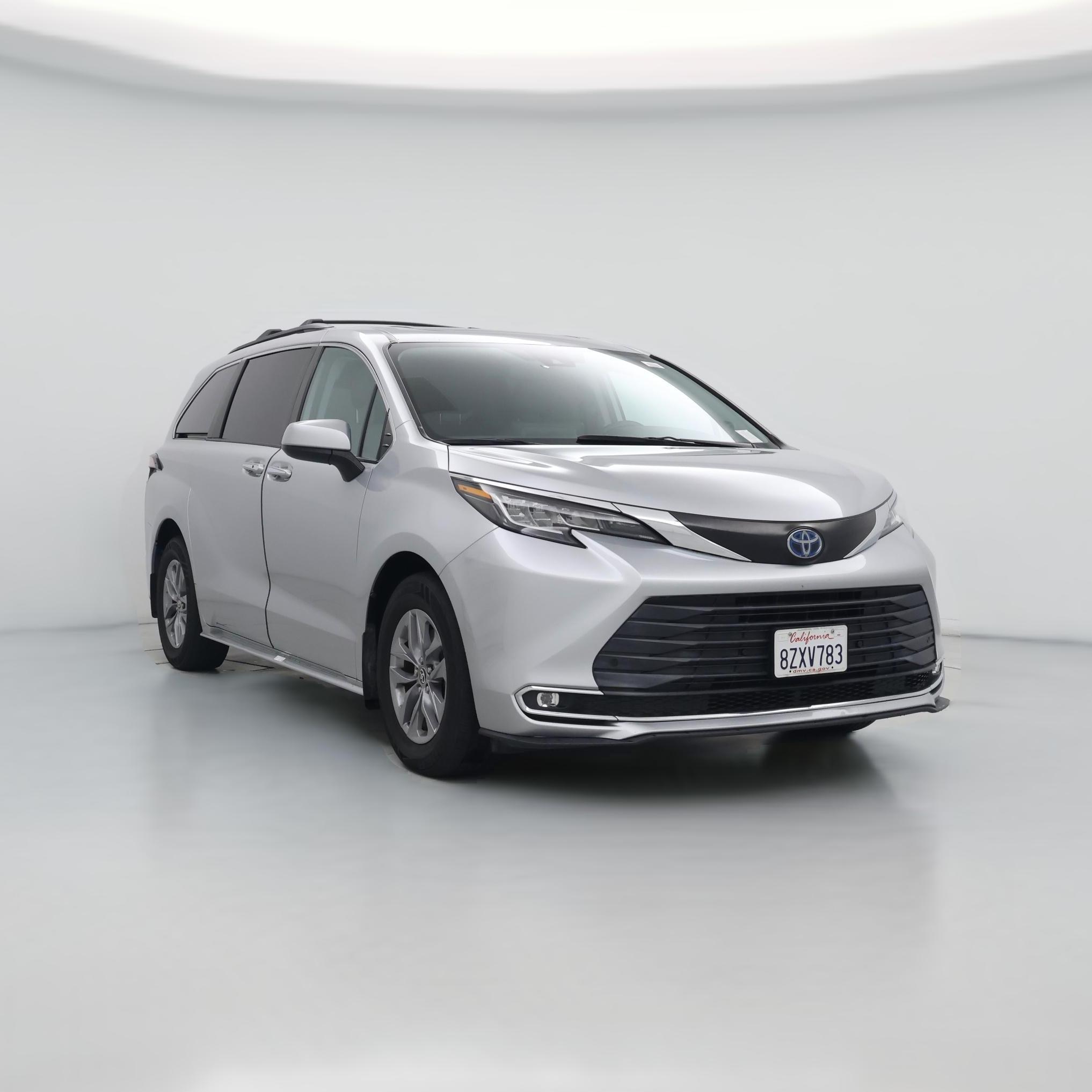 Thumbnail: 2022 Toyota Sienna - 1