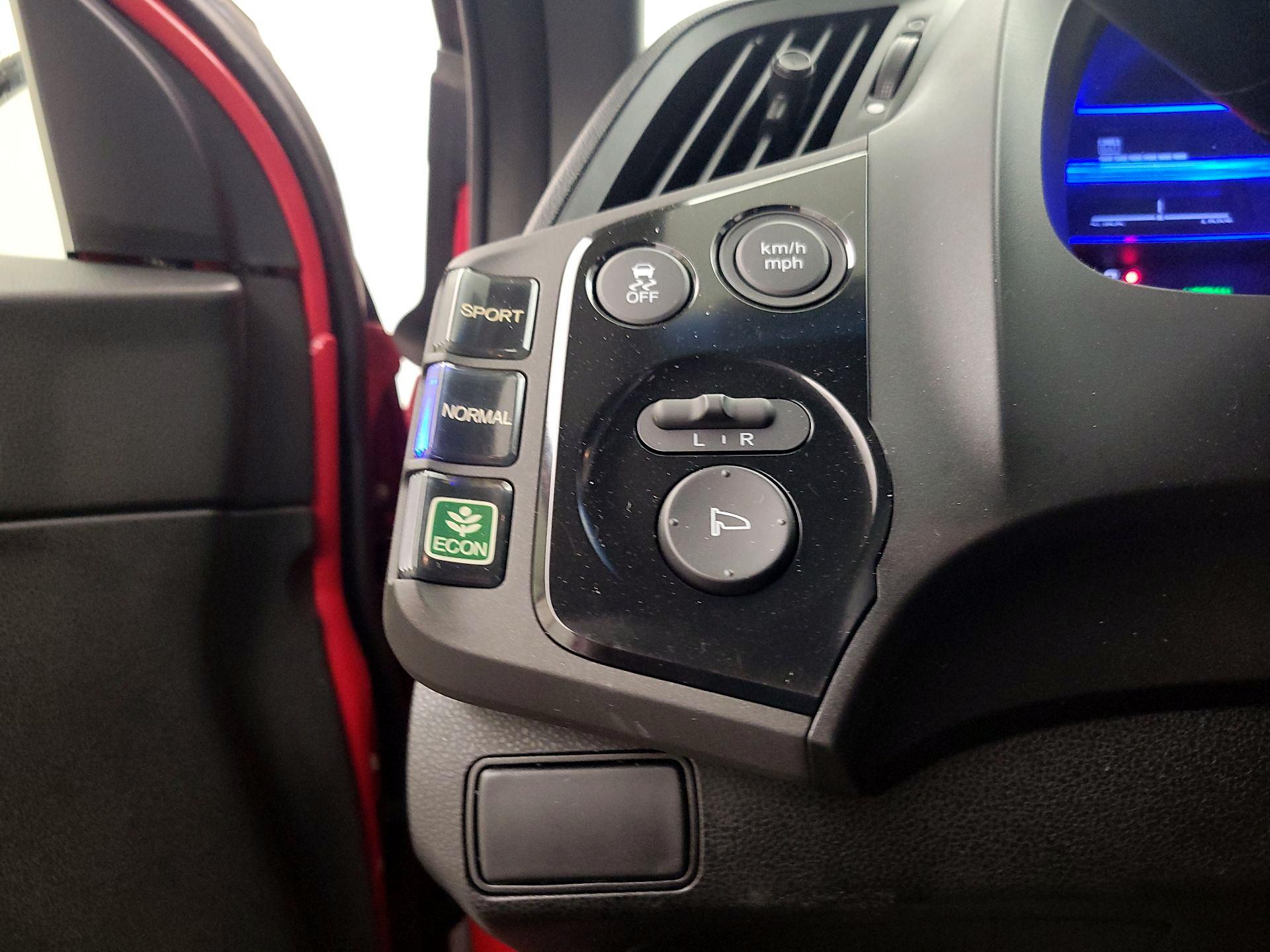 Thumbnail: 2016 Honda CR-Z - 13