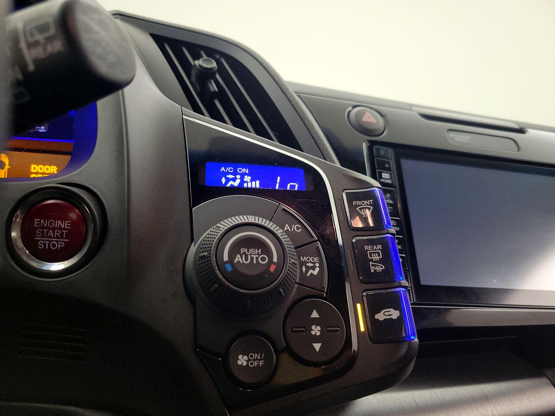 Thumbnail: 2016 Honda CR-Z - 16