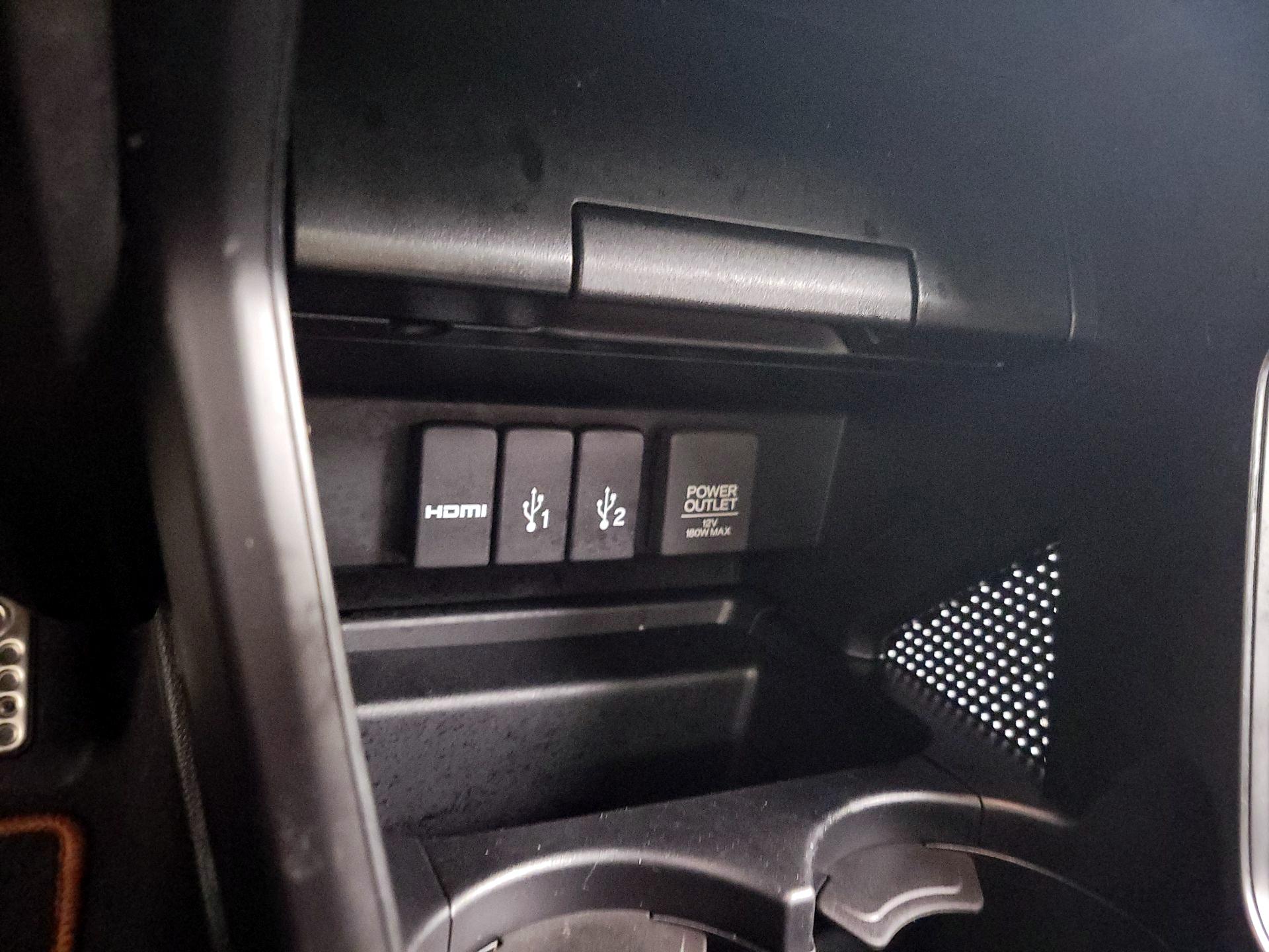 Thumbnail: 2016 Honda CR-Z - 18