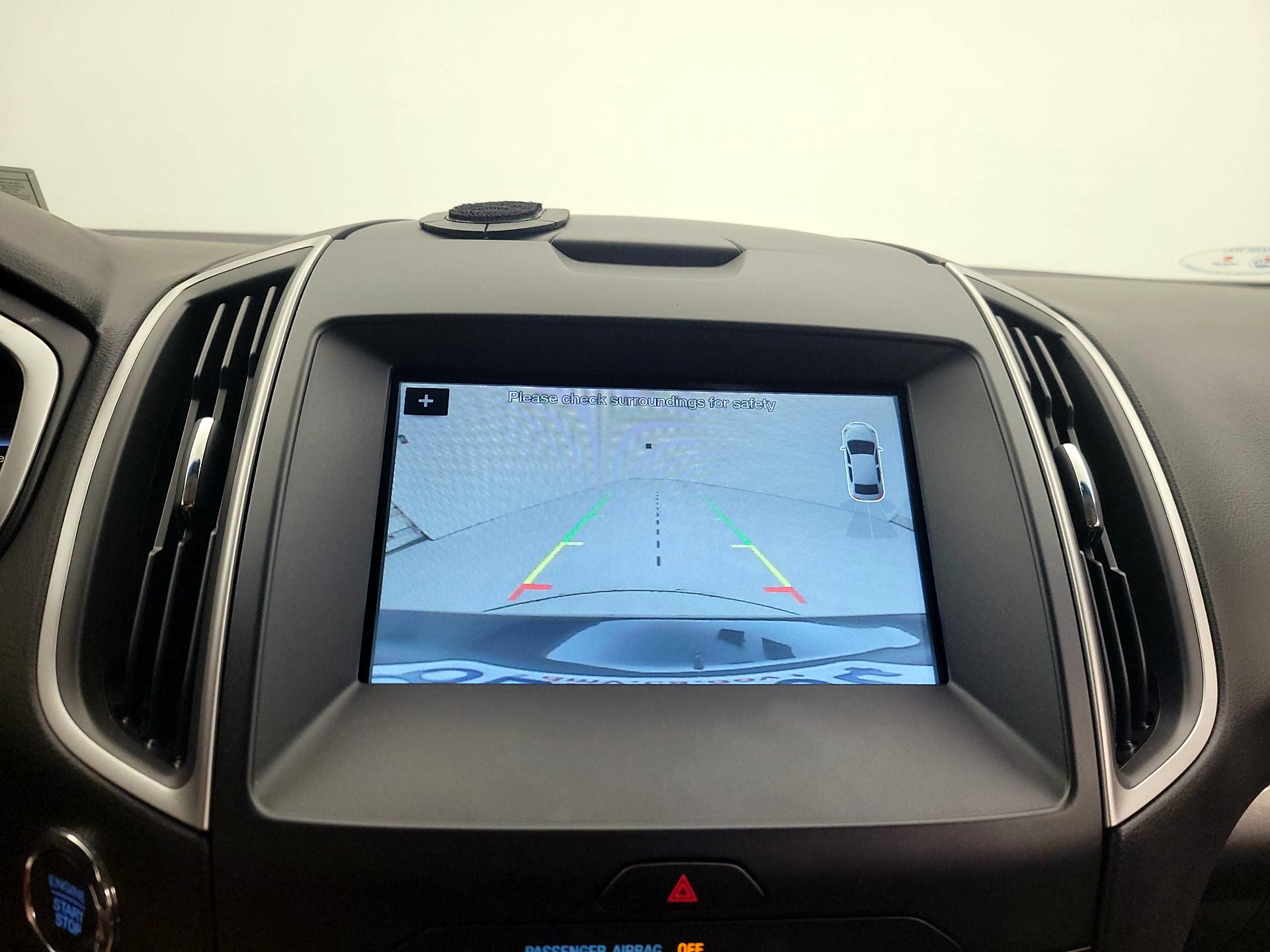 Thumbnail: 2018 Ford Edge - 15