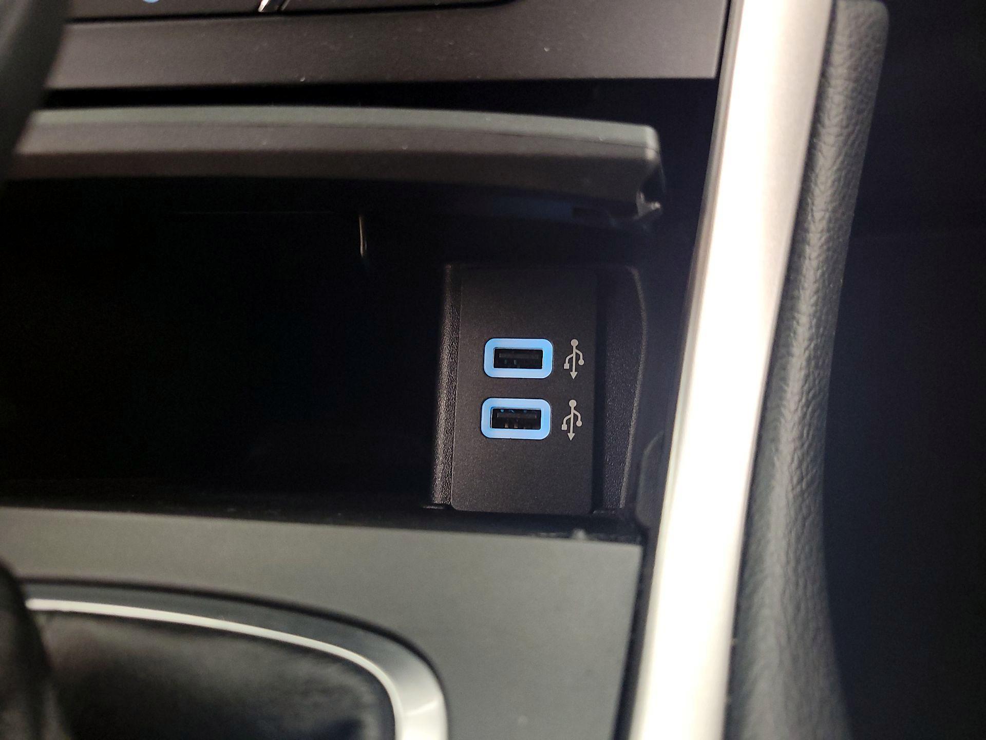 Thumbnail: 2018 Ford Edge - 19