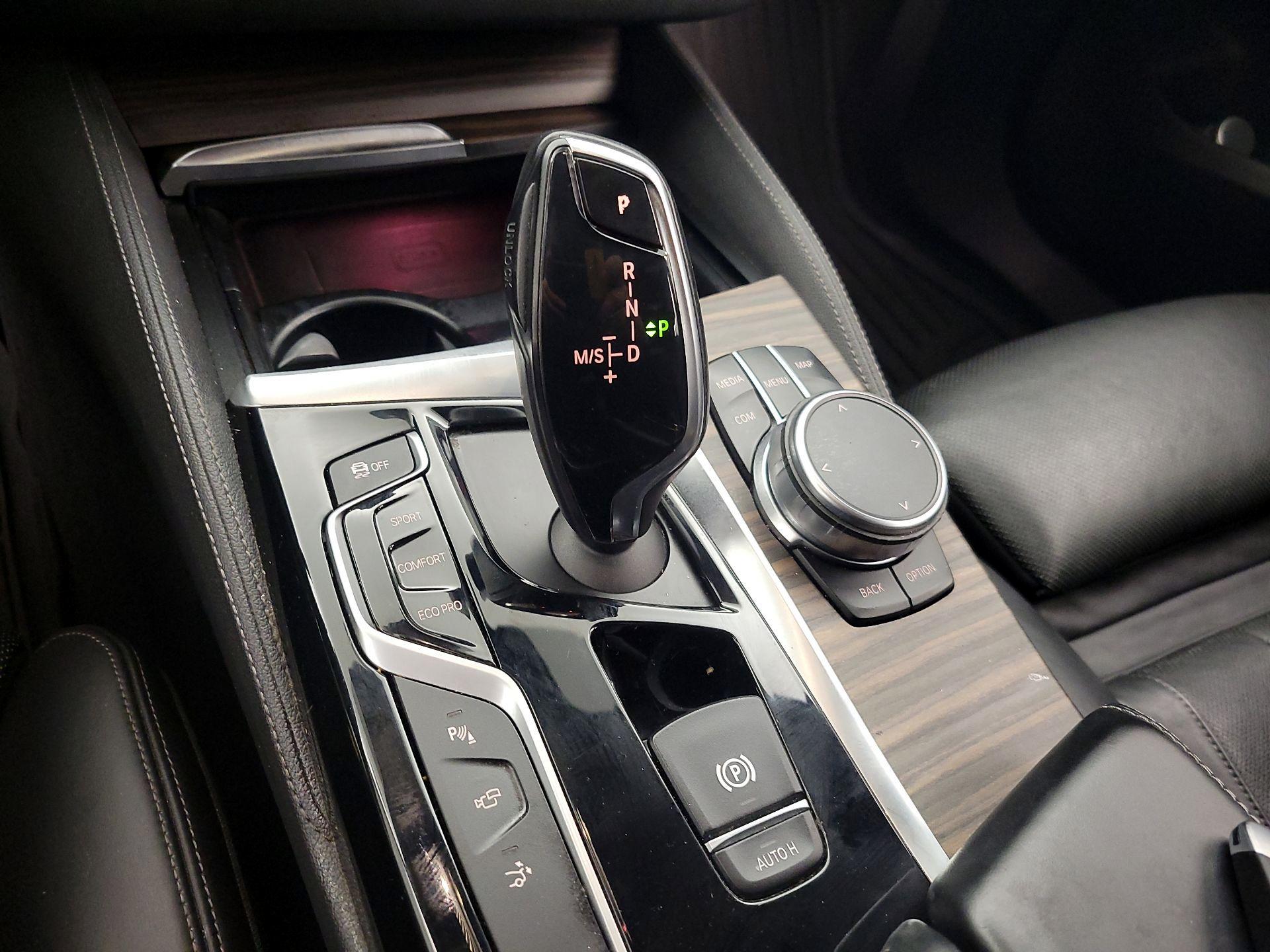 Thumbnail: 2018 BMW 6 Series - 18