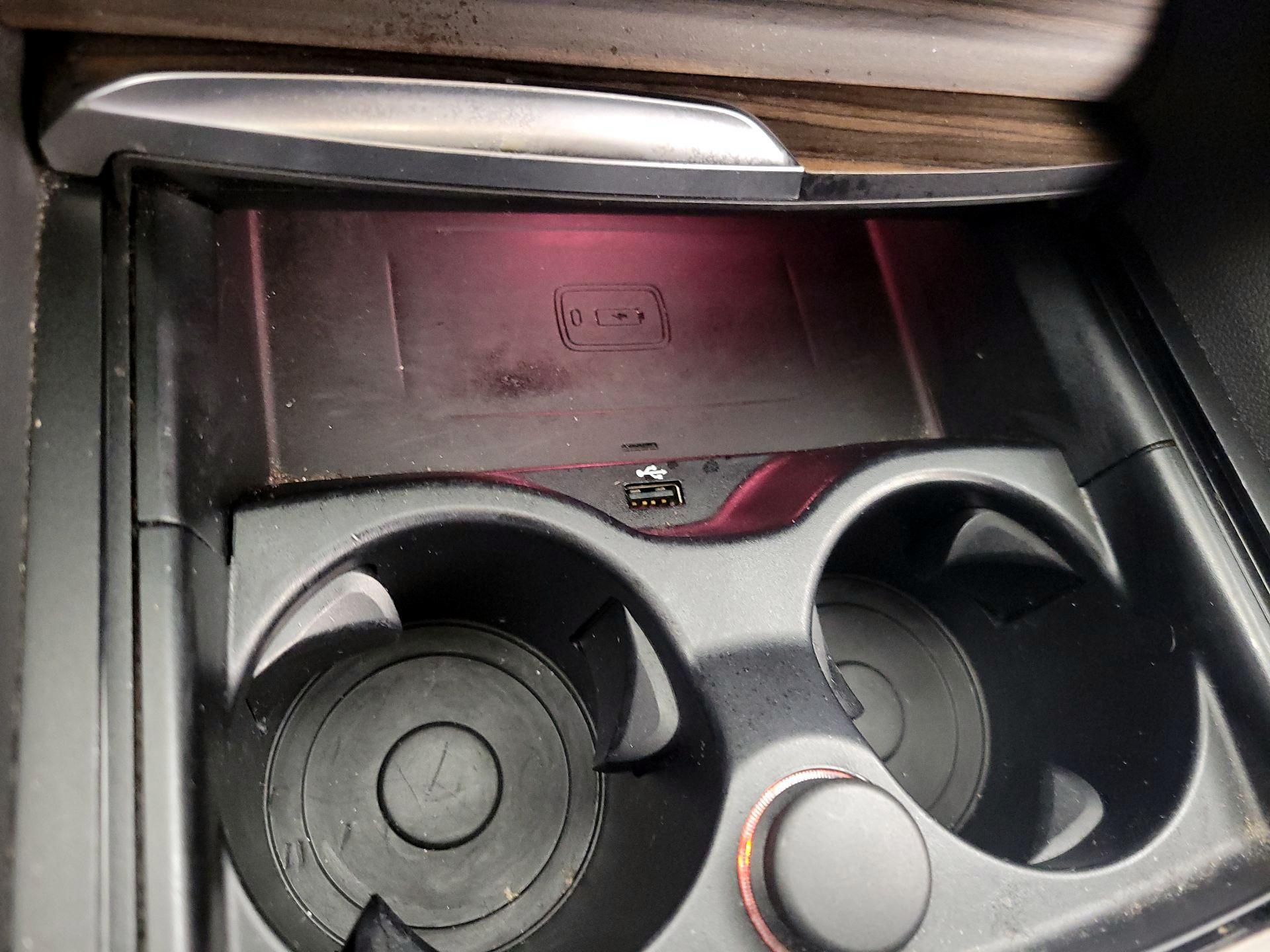 Thumbnail: 2018 BMW 6 Series - 19