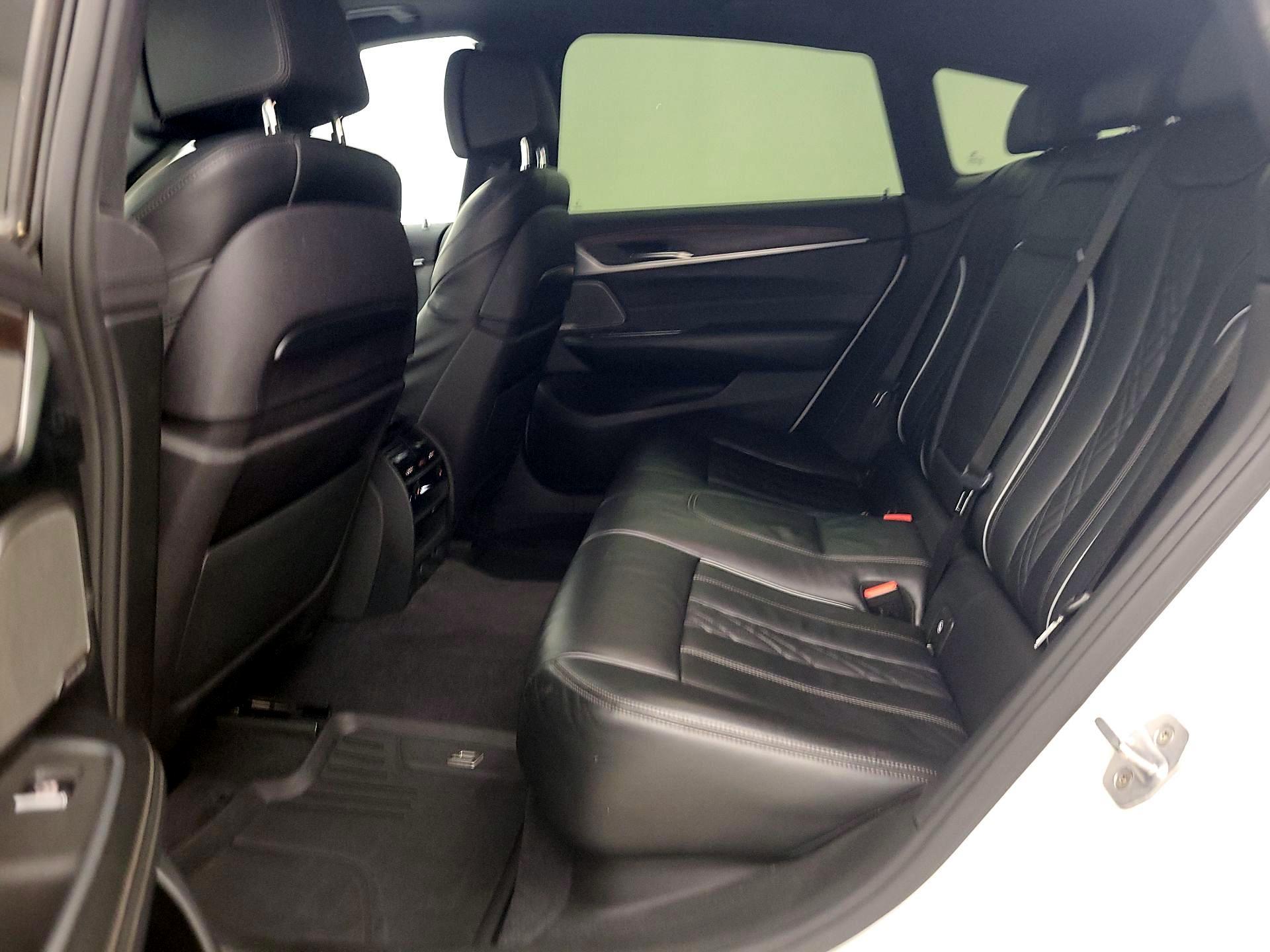 Thumbnail: 2018 BMW 6 Series - 20