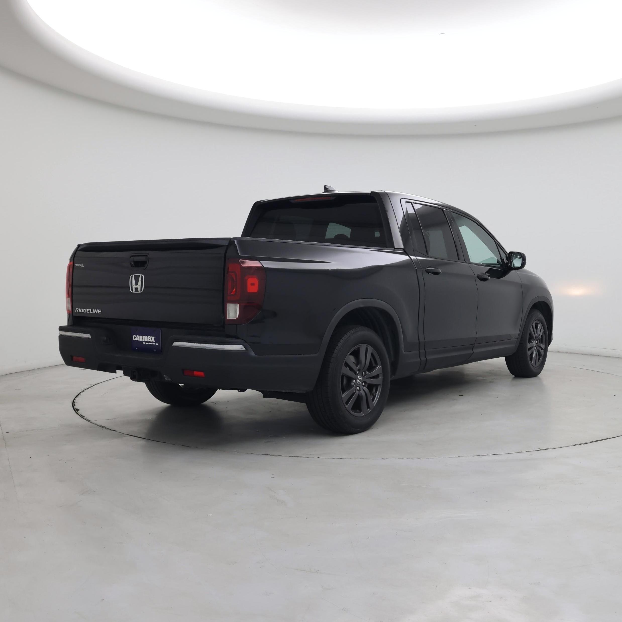 Thumbnail: 2017 Honda Ridgeline - 8