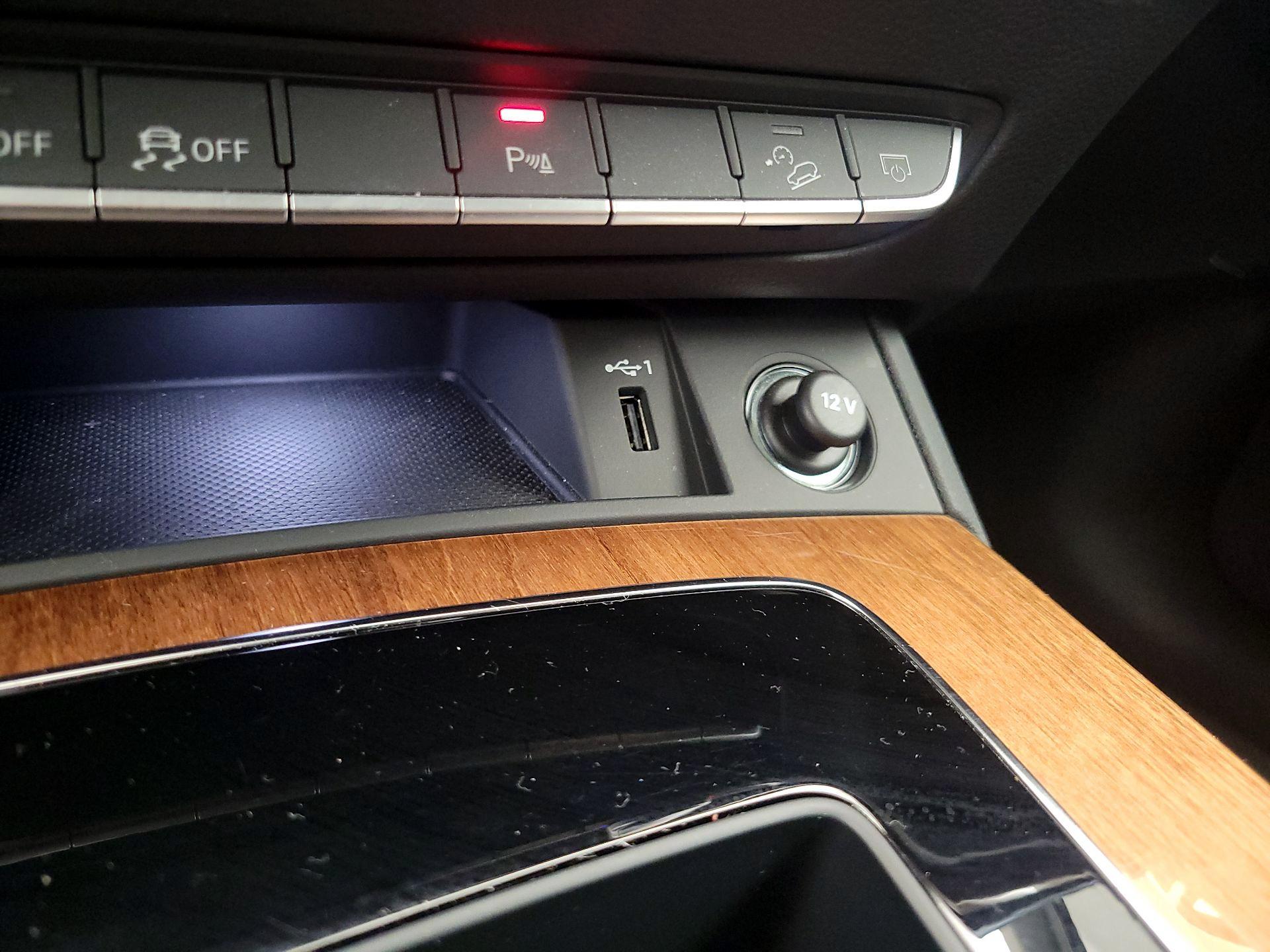 Thumbnail: 2023 Audi Q5 - 19