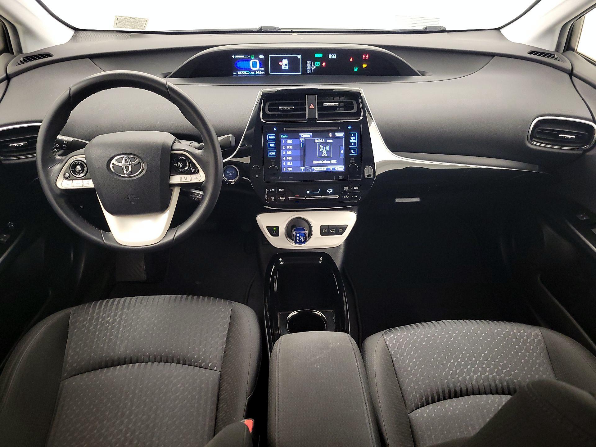 Thumbnail: 2018 Toyota Prius Prime - 9