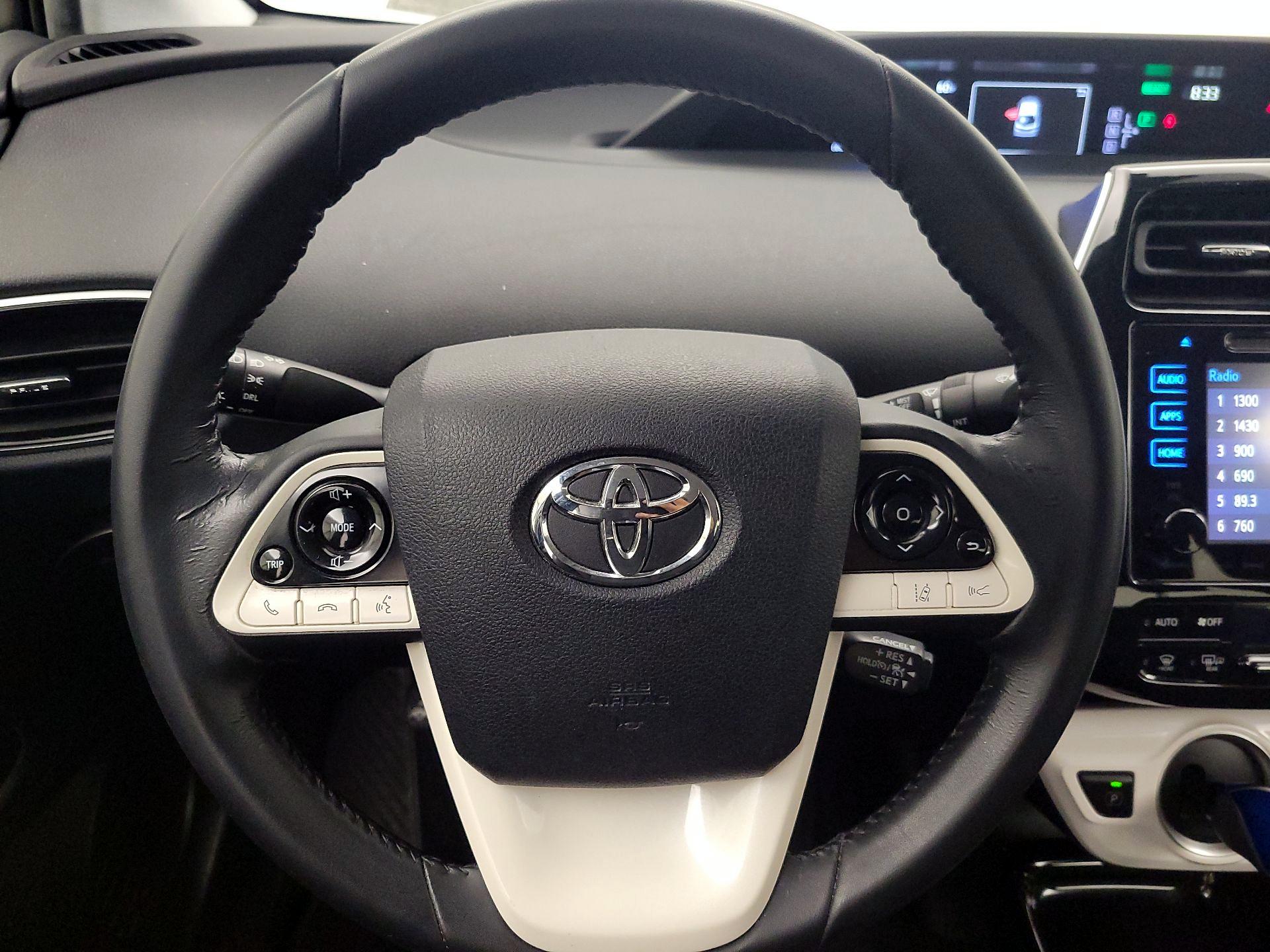 Thumbnail: 2018 Toyota Prius Prime - 10