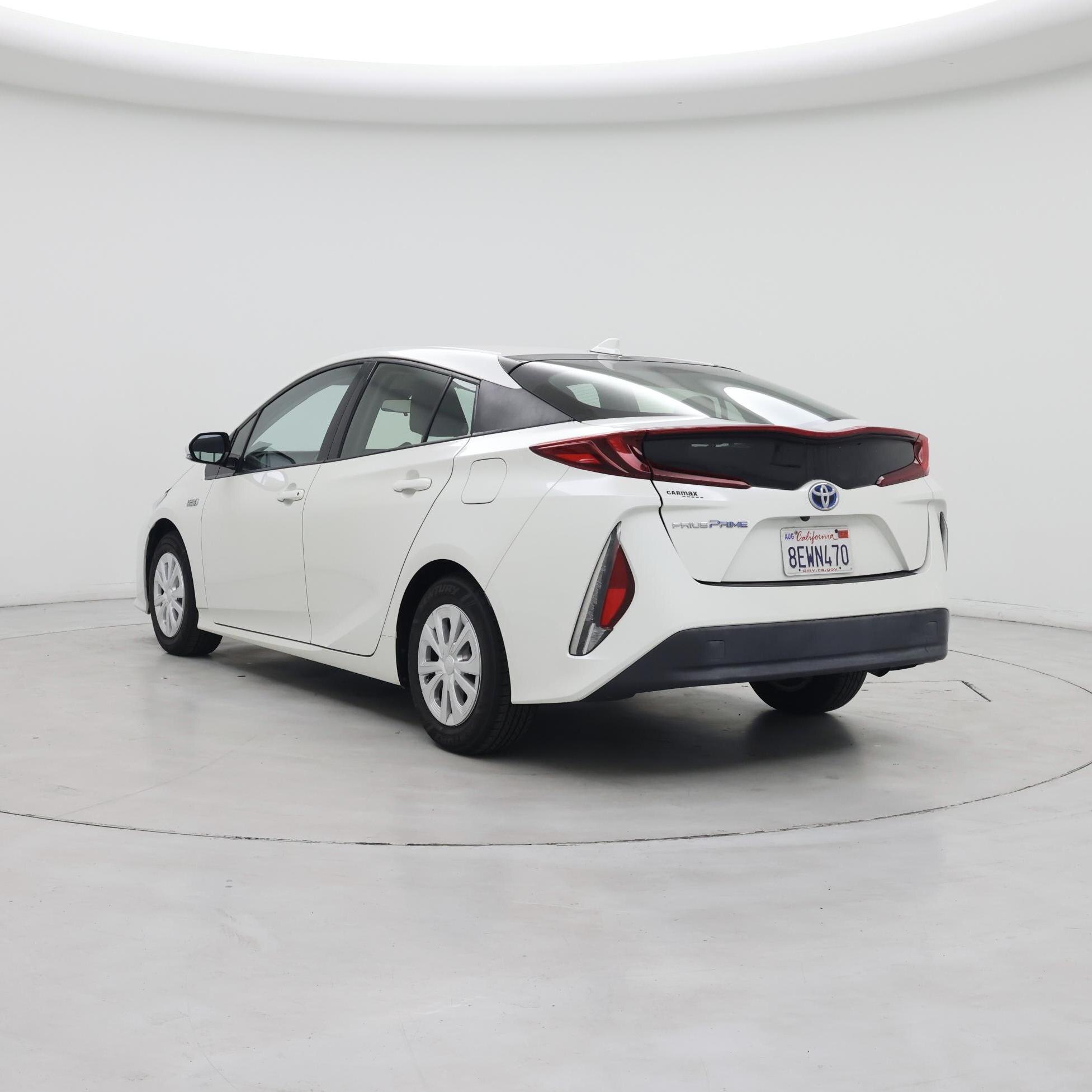 Thumbnail: 2018 Toyota Prius Prime - 2