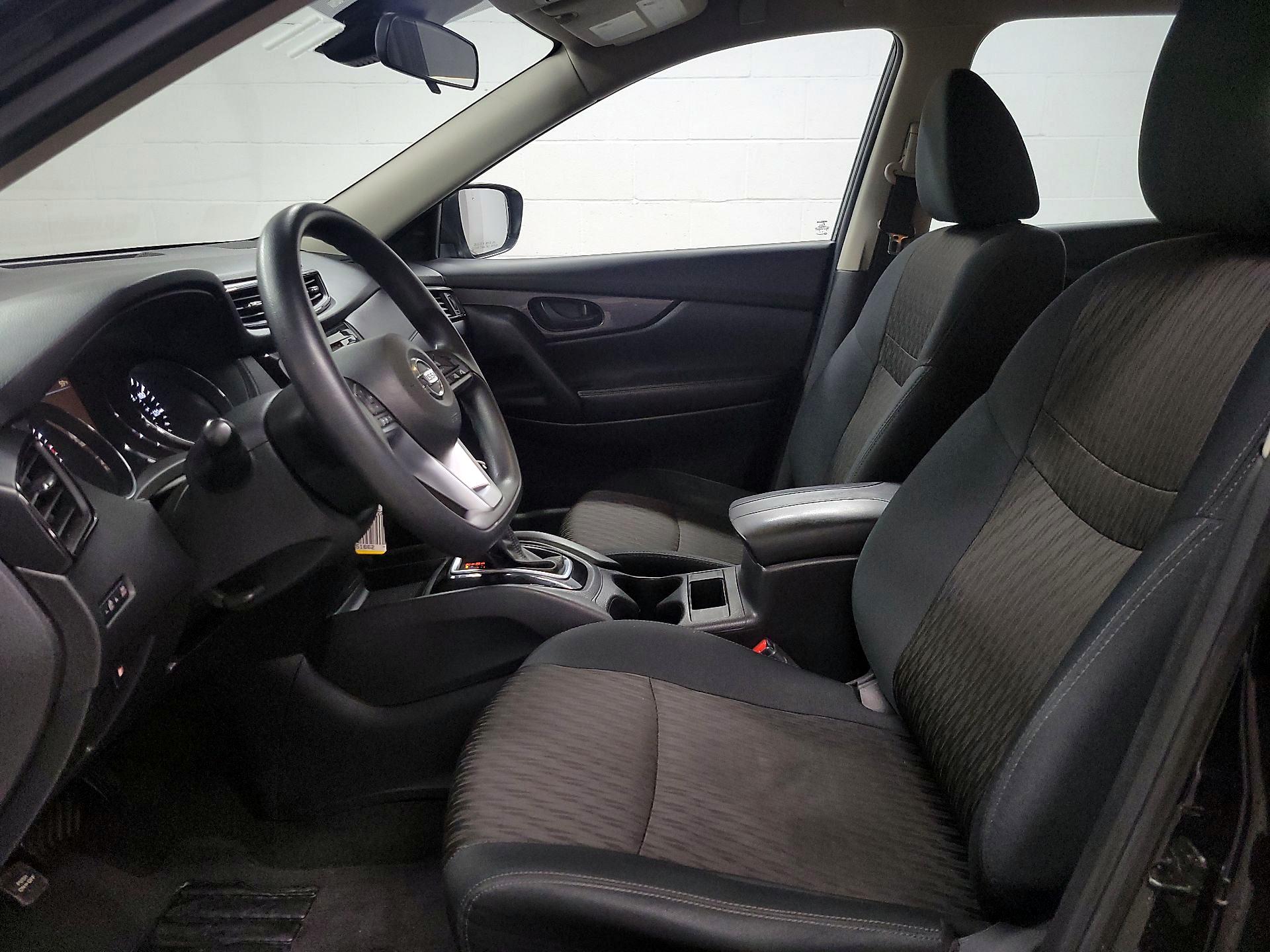 Thumbnail: 2019 Nissan Rogue - 11