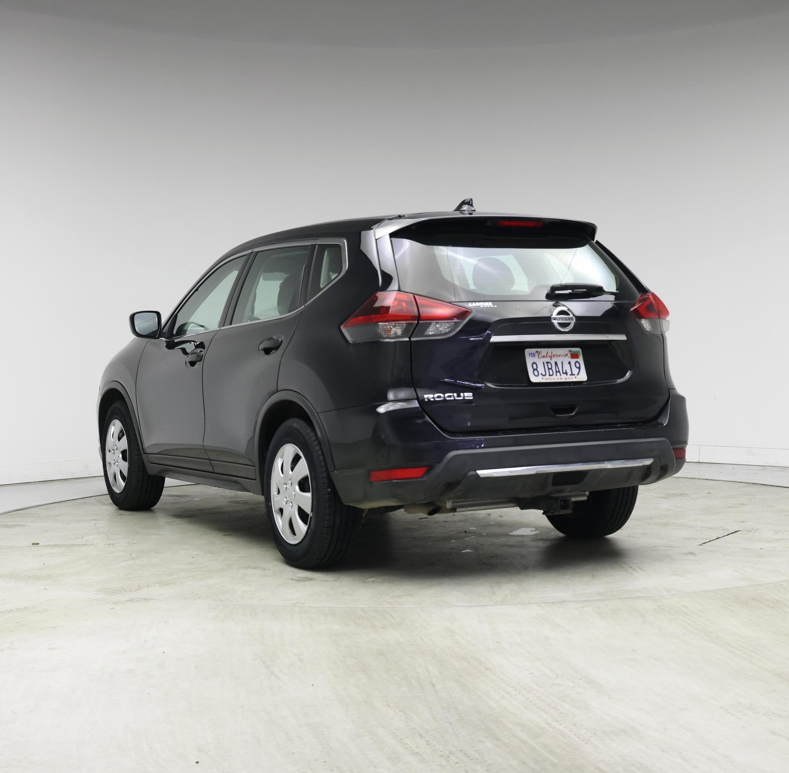 Thumbnail: 2019 Nissan Rogue - 2