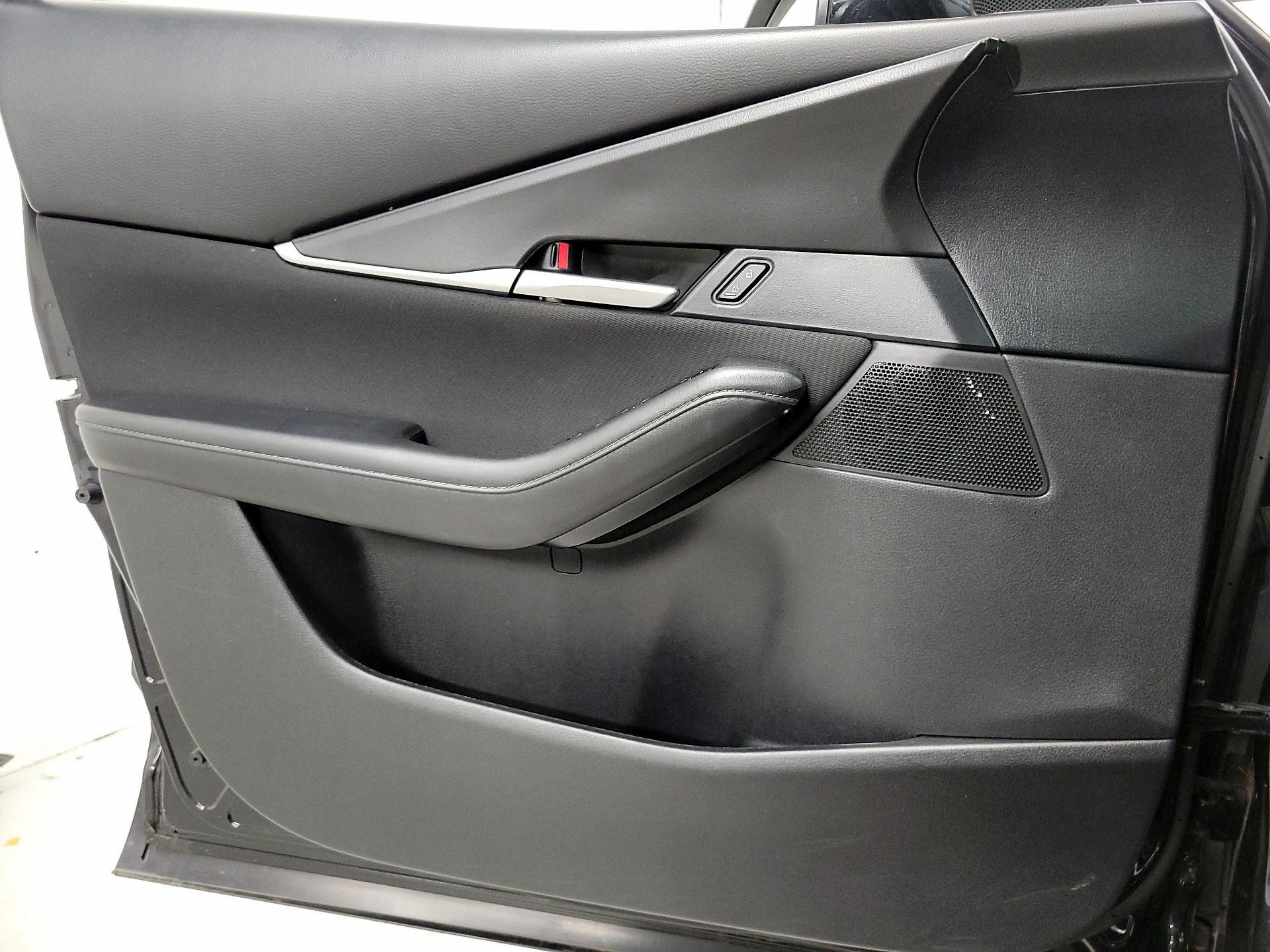 Thumbnail: 2024 Mazda CX-30 - 10